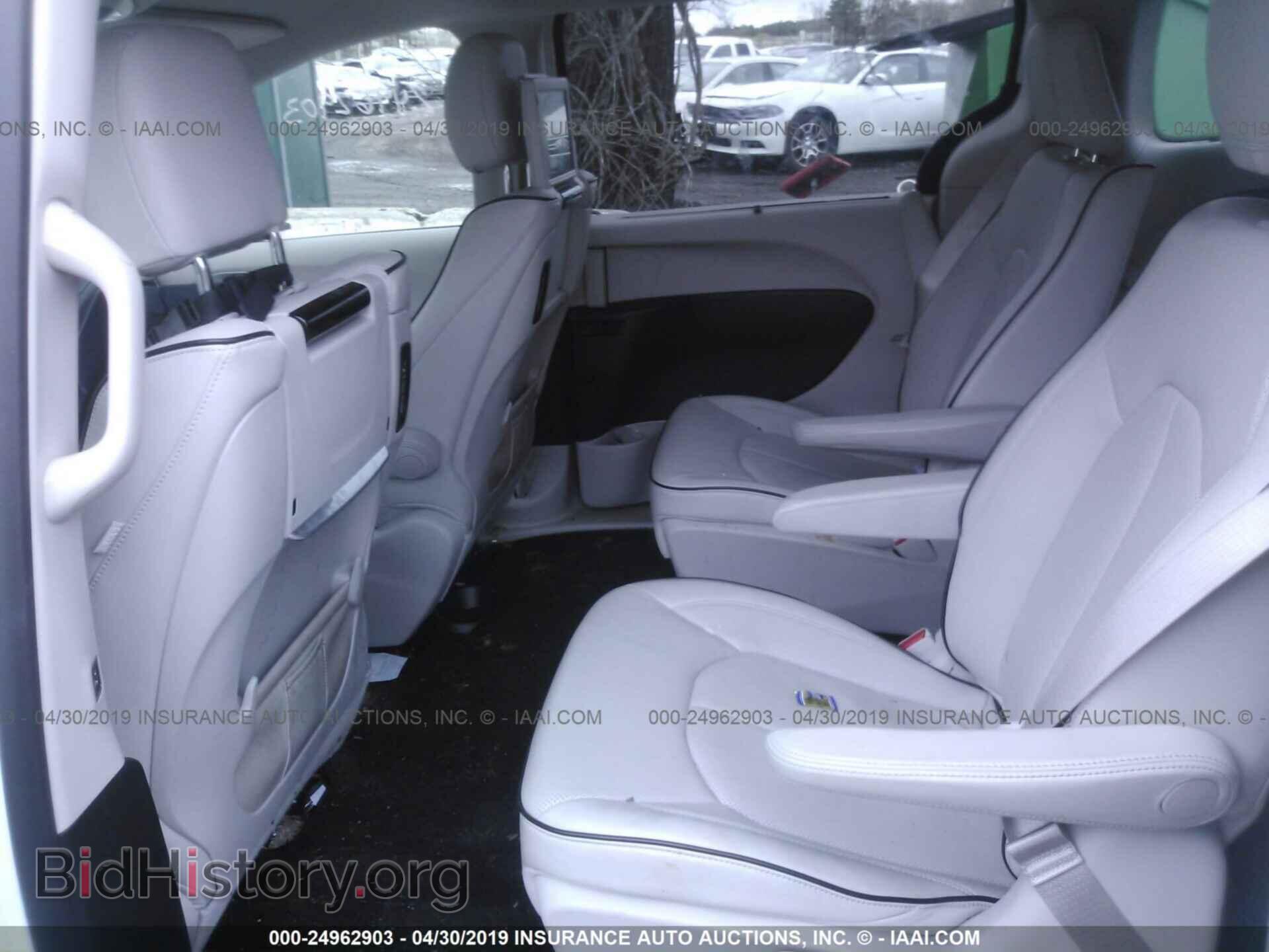 2017 CHRYSLER PACIFICA - VIN: 2C4RC1N78HR679673 - Фото 8