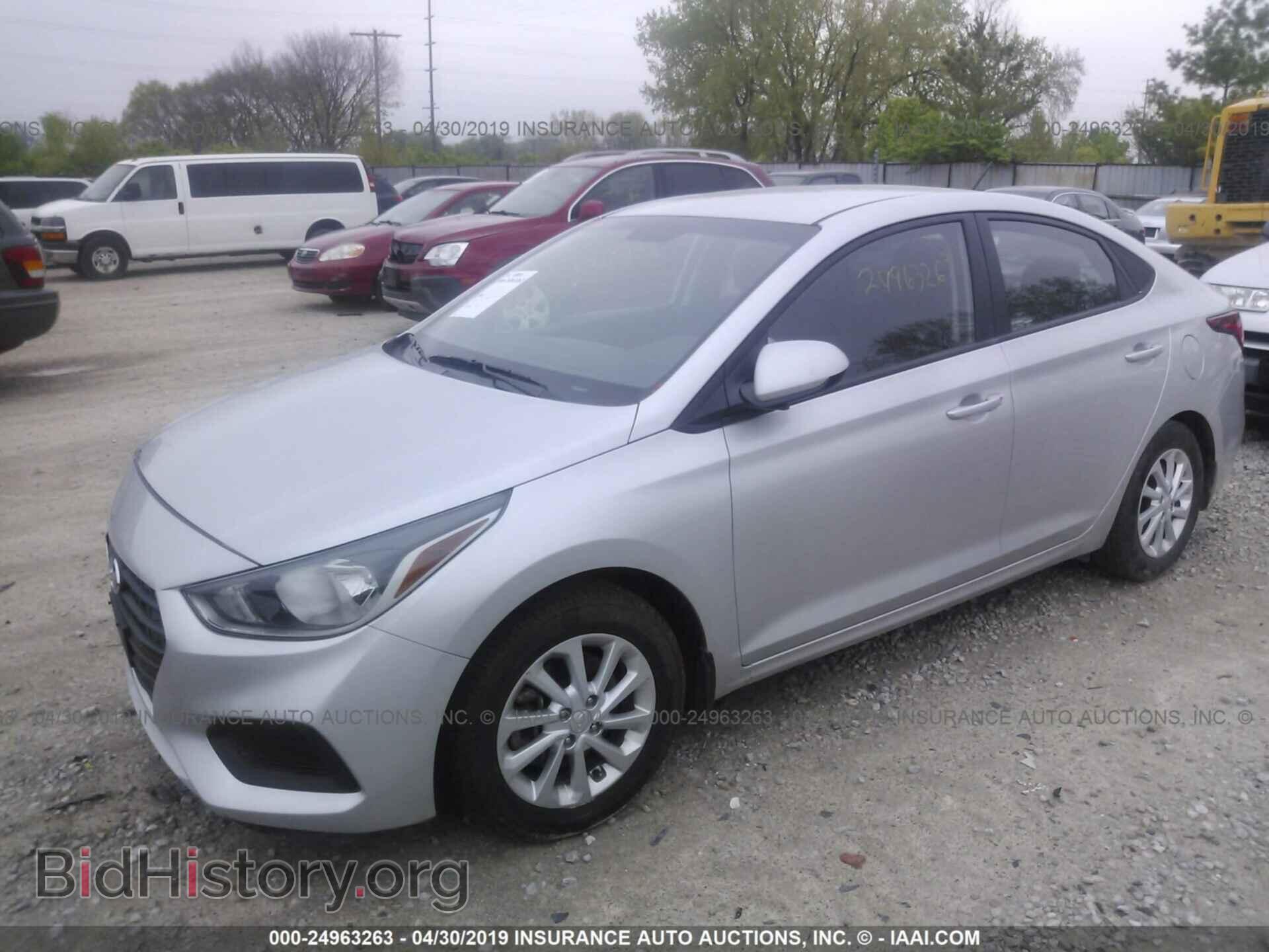 2018 HYUNDAI ACCENT - VIN: 3KPC24A3XJE020191 - Фото 2