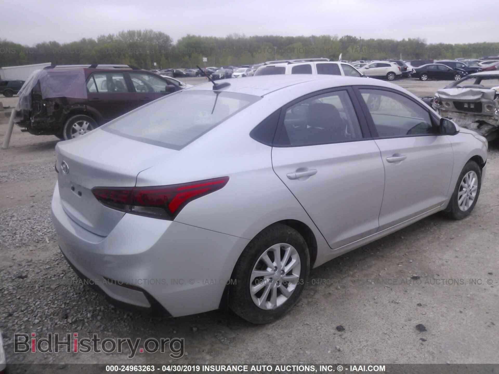 2018 HYUNDAI ACCENT - VIN: 3KPC24A3XJE020191 - Фото 4