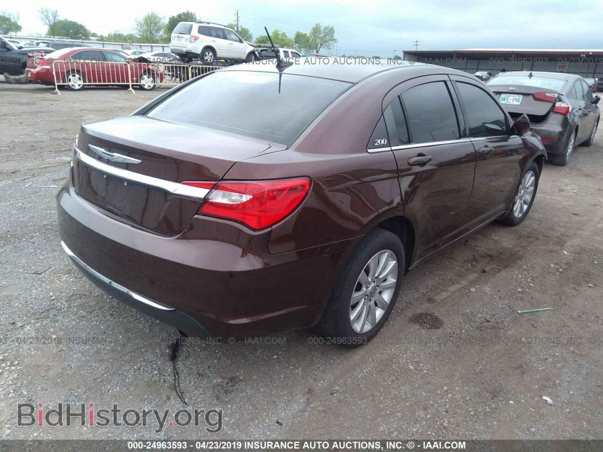 2012 CHRYSLER 200 - VIN: 1C3CCBBB3CN214863 - Фото 4