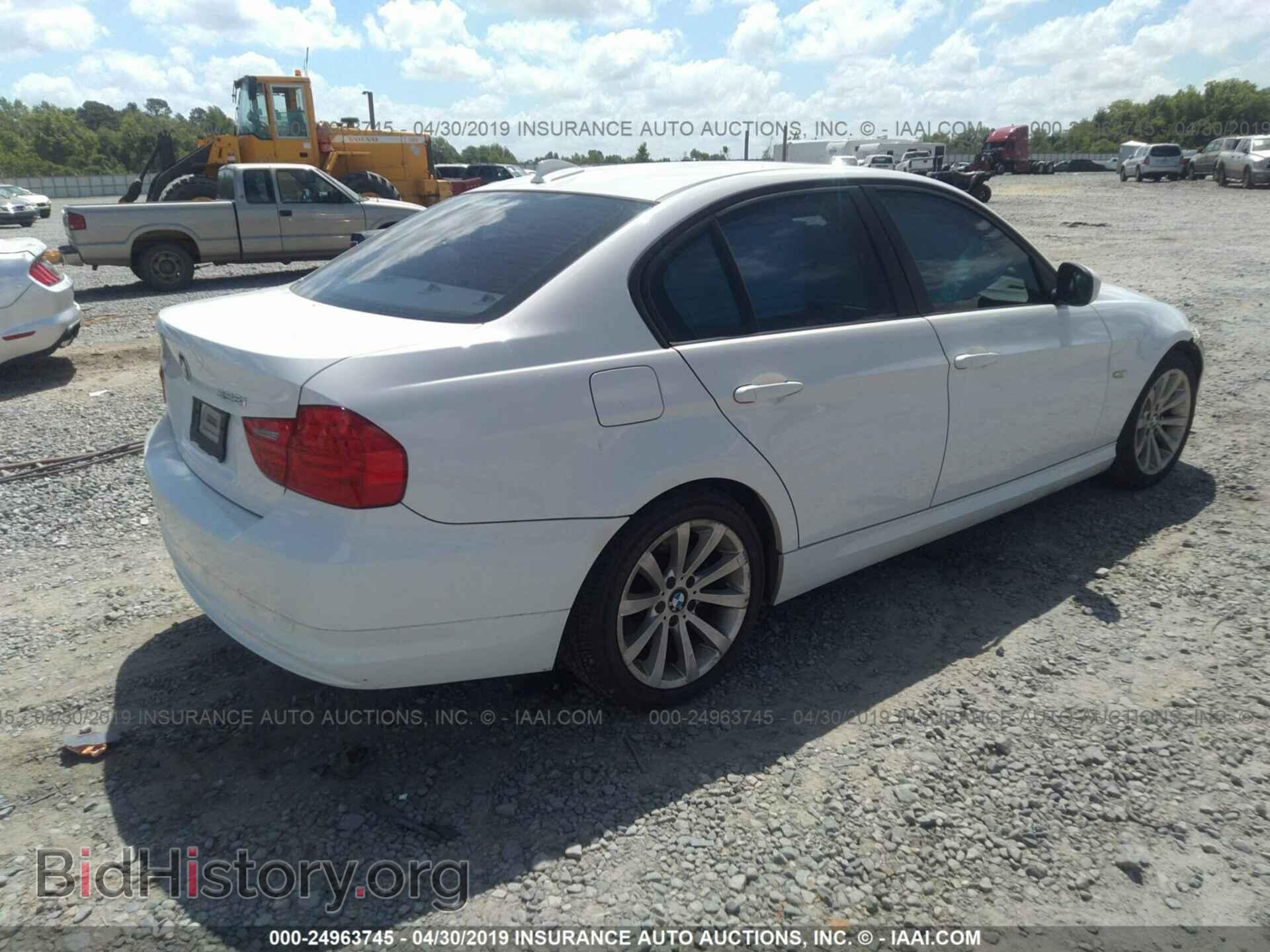 2011 BMW 328 - VIN: WBAPH7C54BE674999 - Фото 4