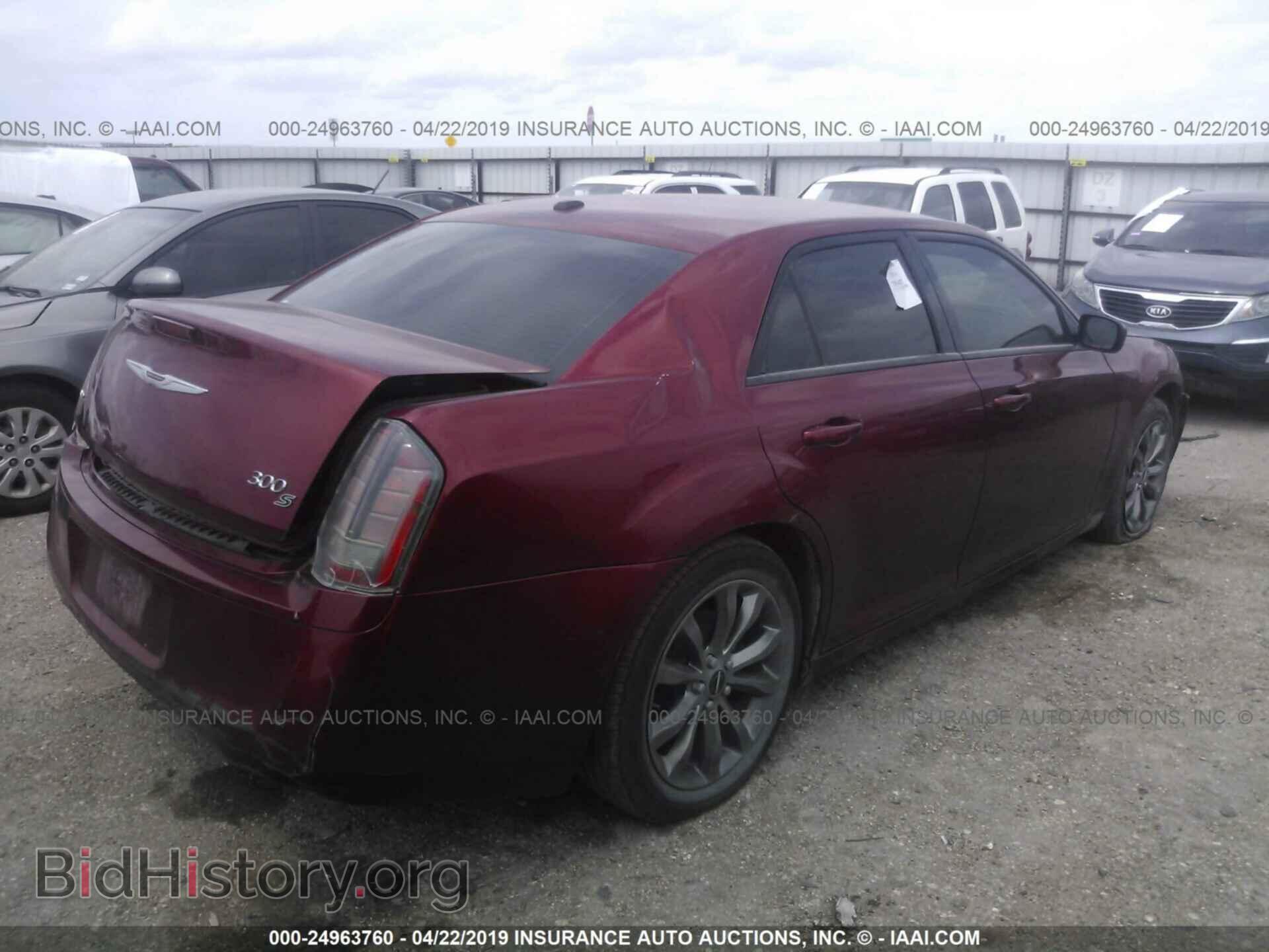2014 CHRYSLER 300 - VIN: 2C3CCAGG8EH357186 - Фото 4