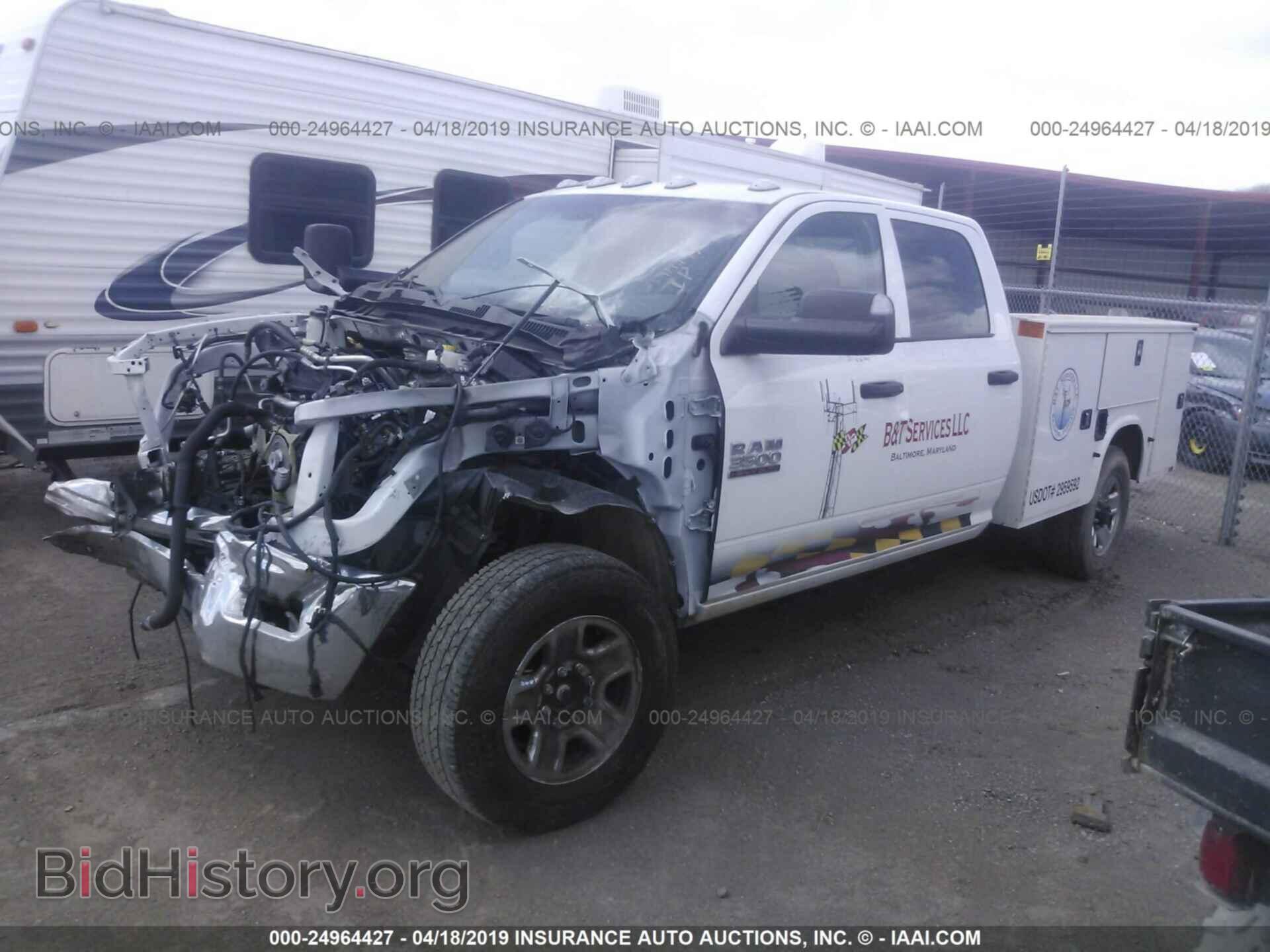2017 RAM 3500 - VIN: 3C7WRDBJ1HG629676 - Photo 2