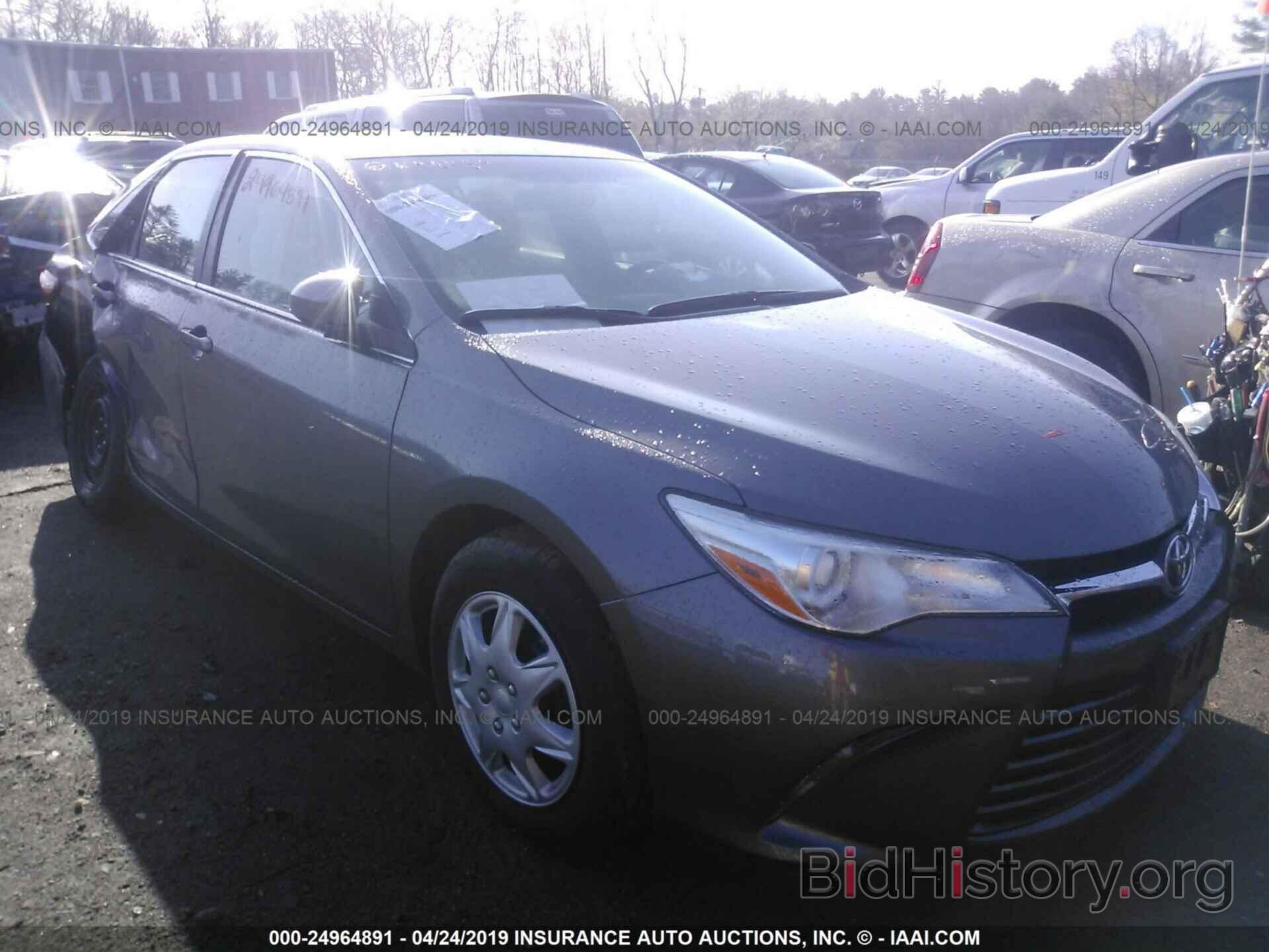 Photo 4T4BF1FK8FR506992 - TOYOTA CAMRY 2015