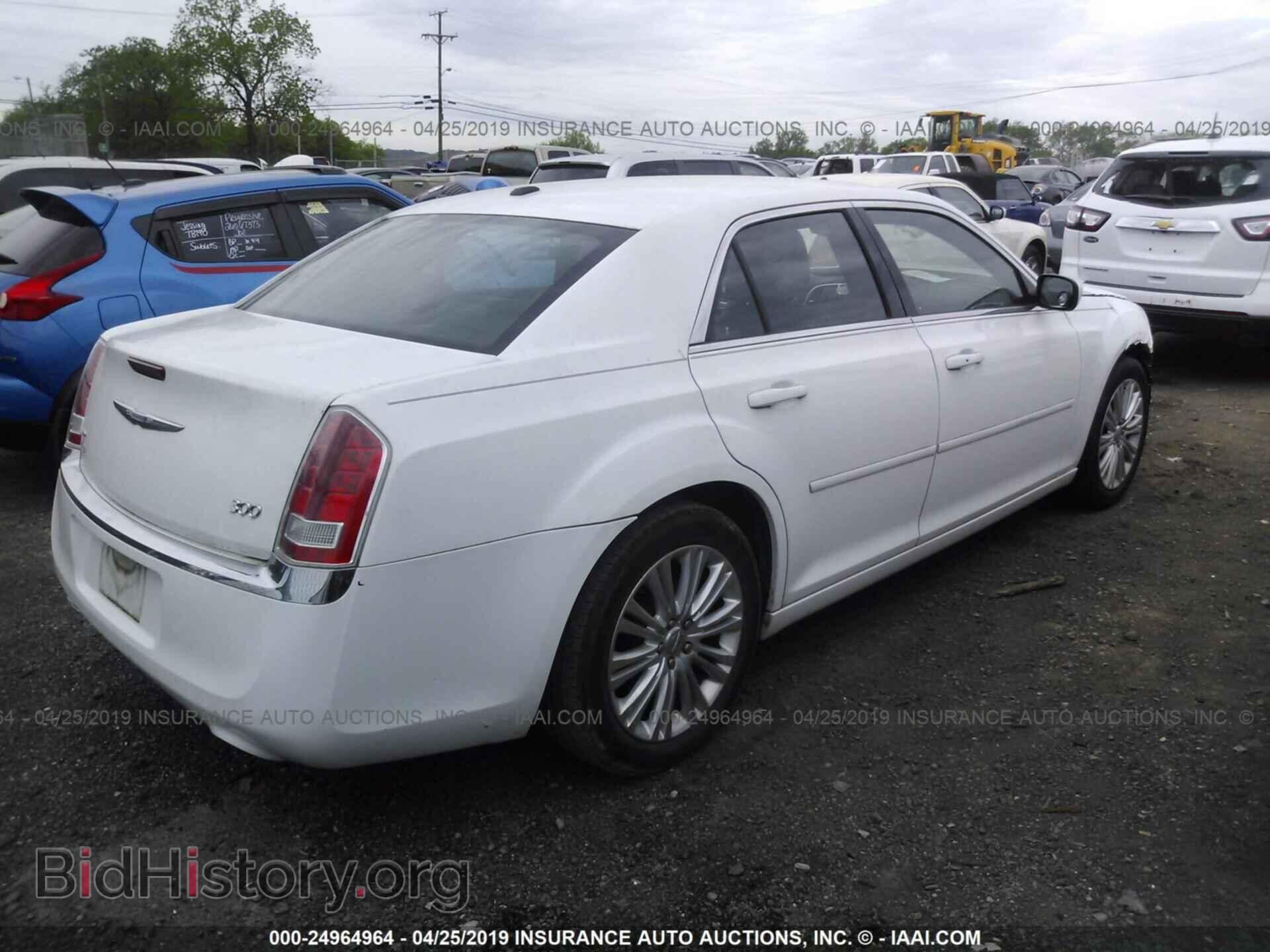 2013 CHRYSLER 300 - VIN: 2C3CCARGXDH520433 - Photo 4