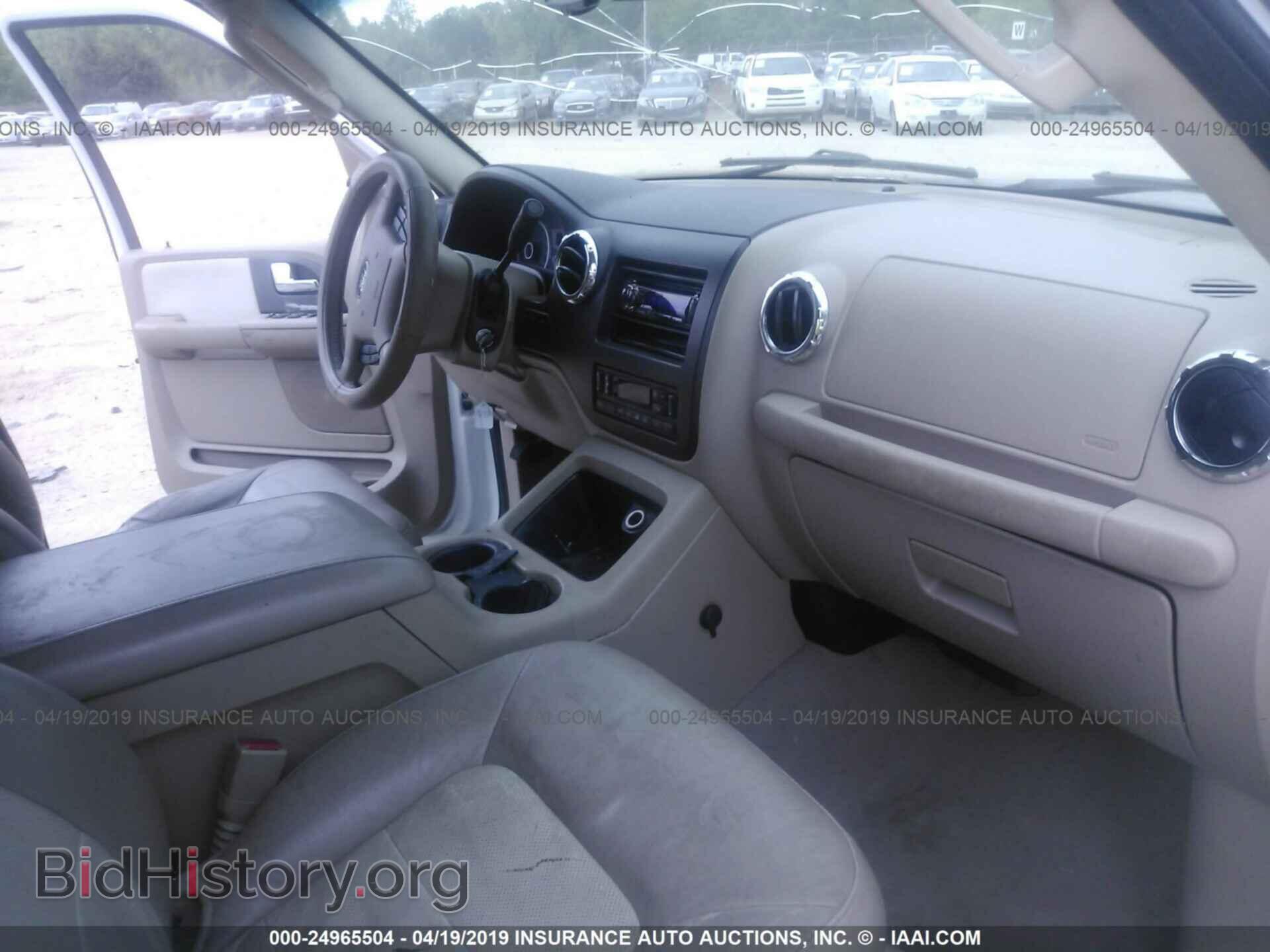 2006 FORD EXPEDITION - VIN: 1FMPU17546LA82411 - Фото 5