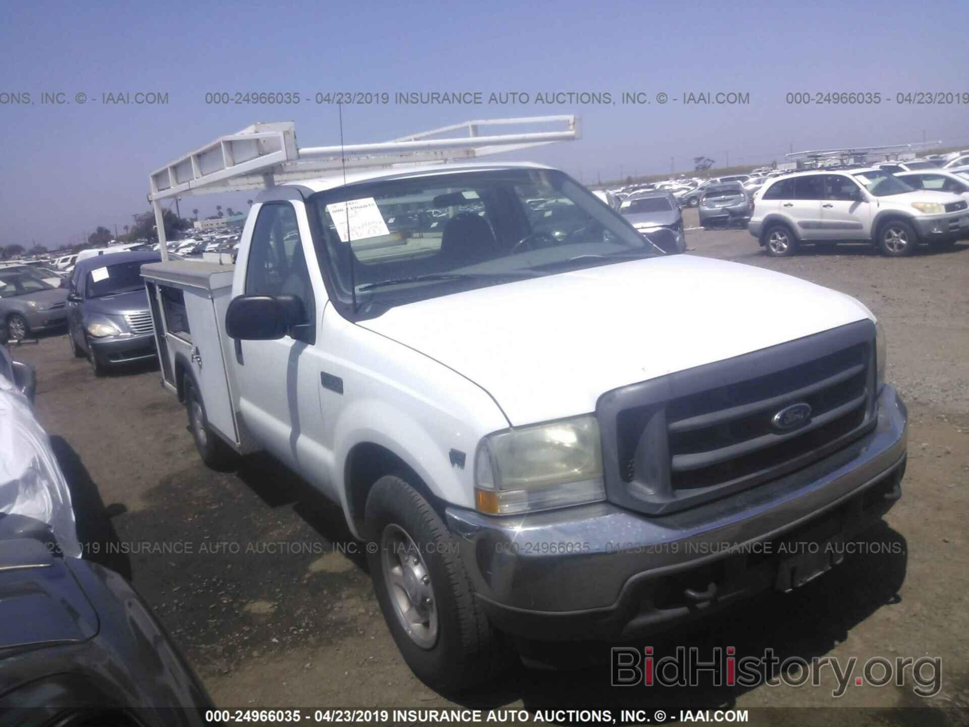 Photo 1FTSF30S62EB30672 - FORD F350 2002