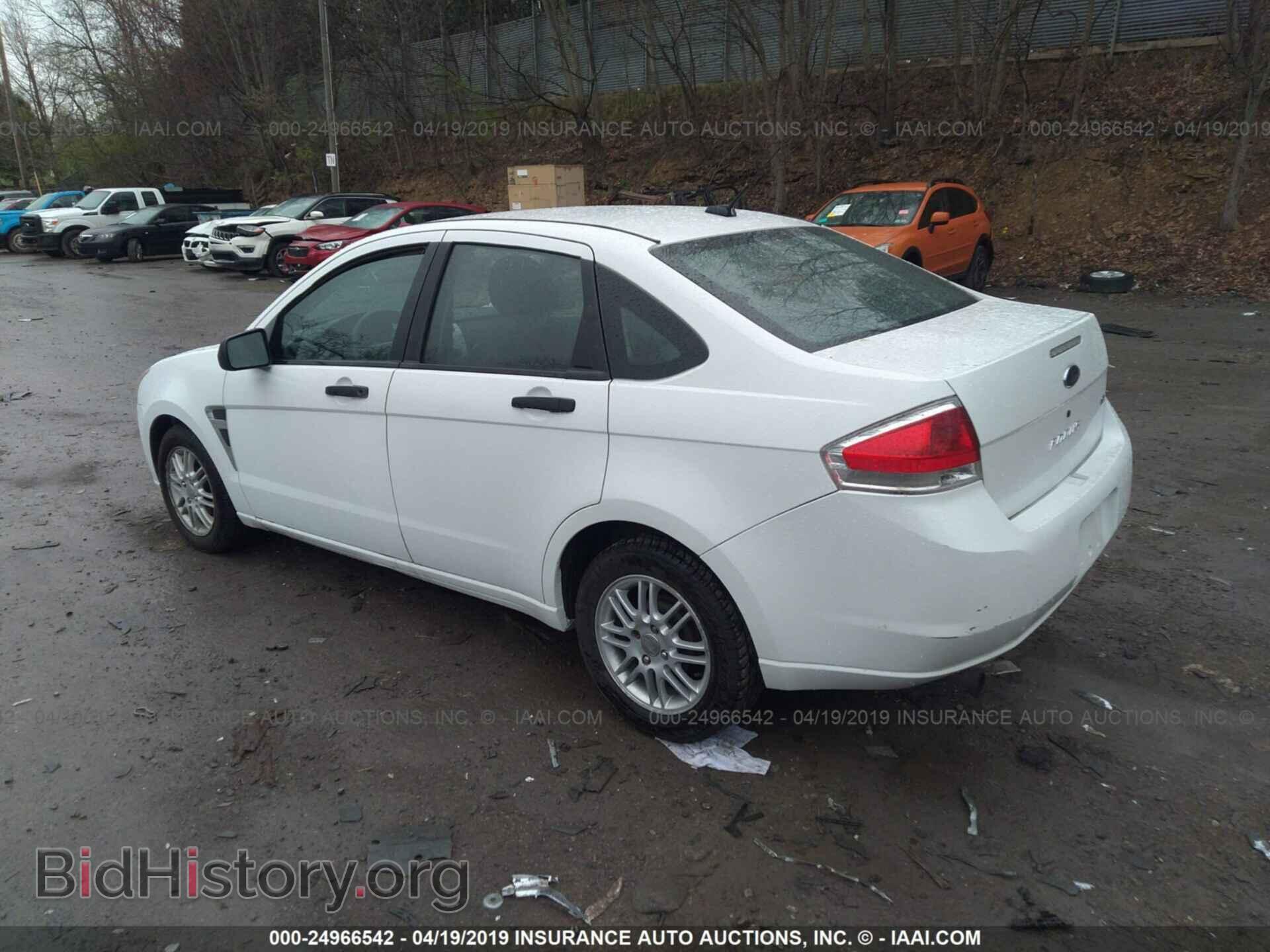 2008 FORD FOCUS - VIN: 1FAHP35N78W108831 - Фото 3