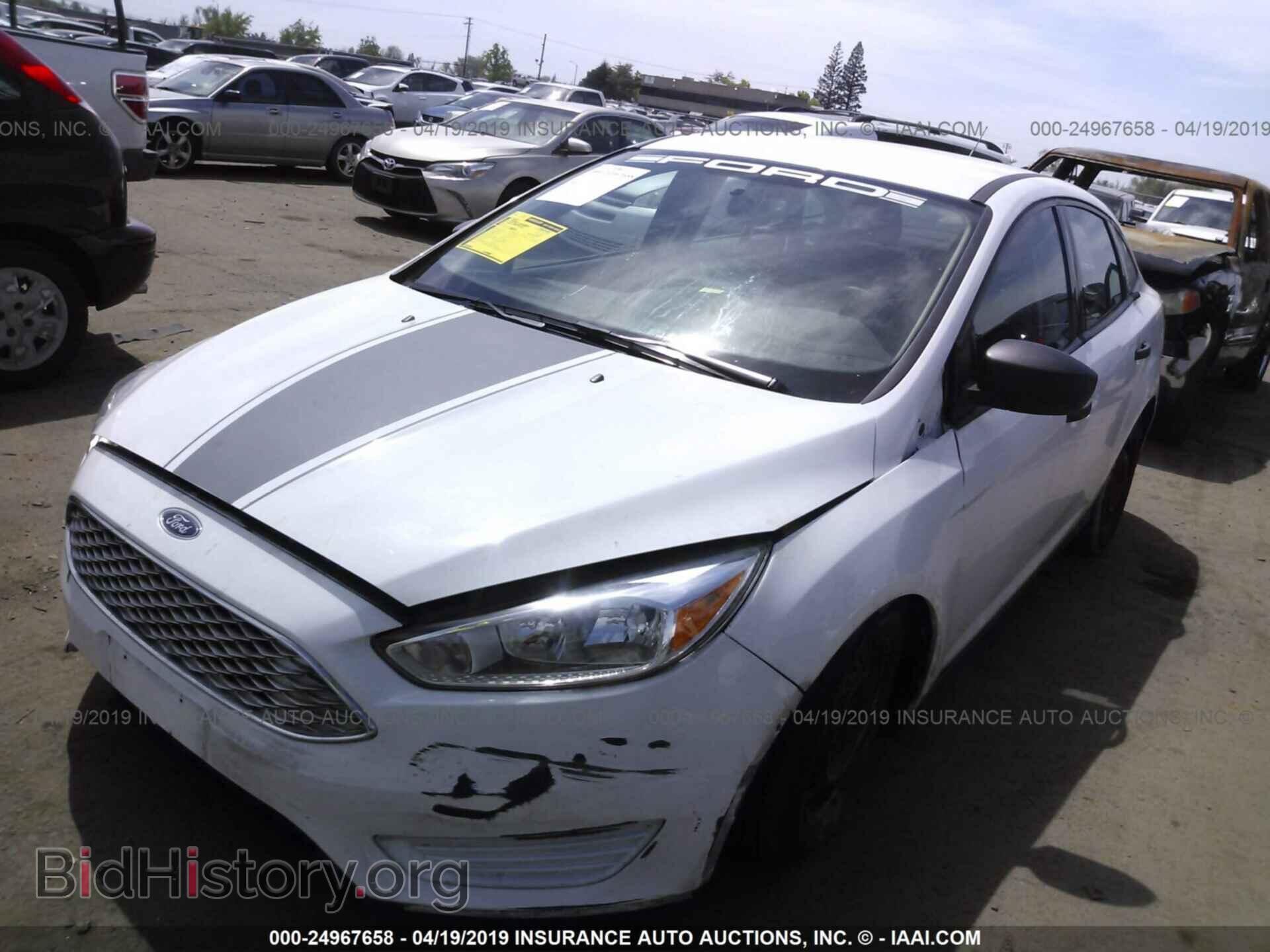 2016 FORD FOCUS - VIN: 1FADP3E21GL396012 - Фото 2