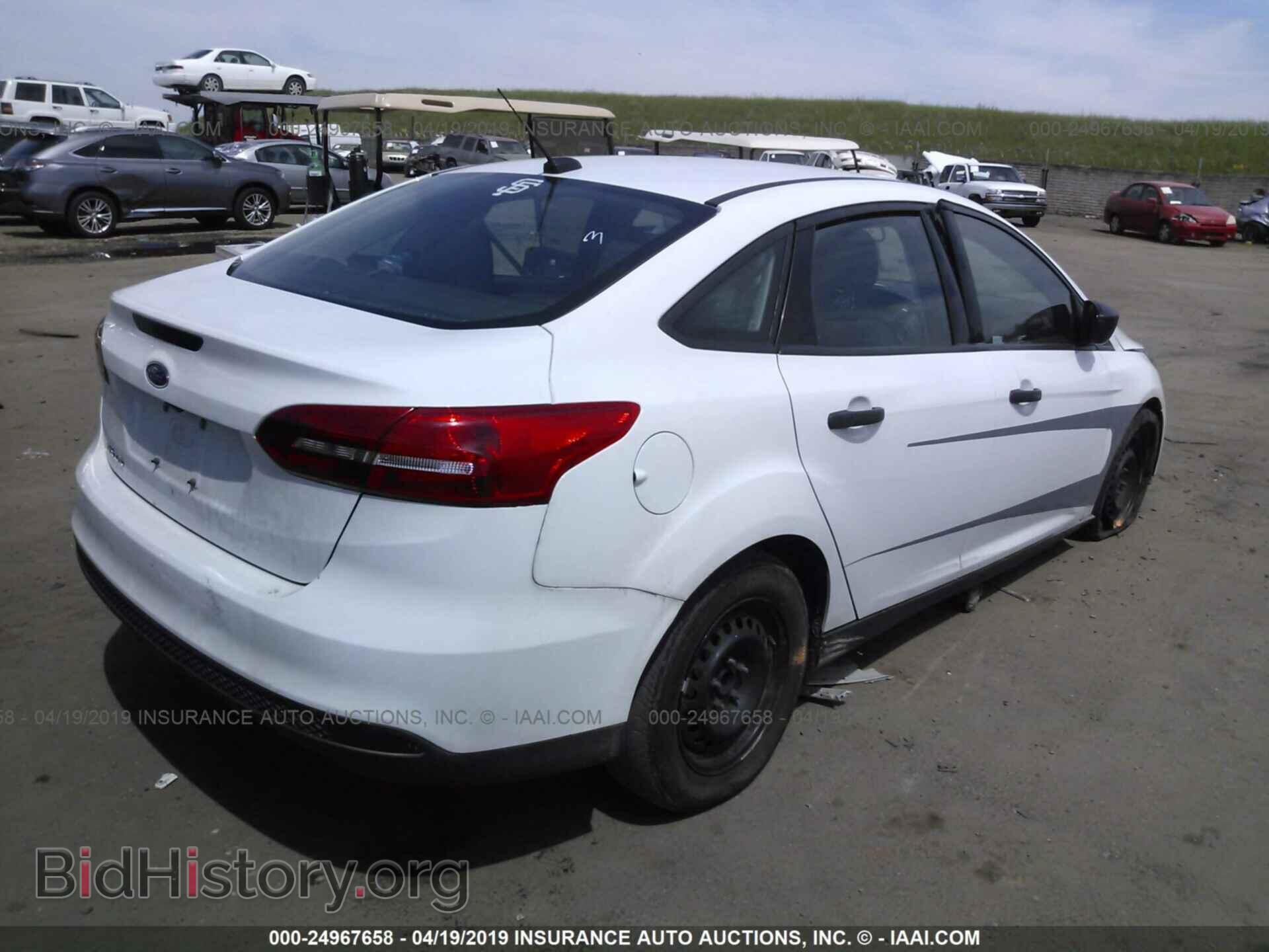 2016 FORD FOCUS - VIN: 1FADP3E21GL396012 - Фото 4