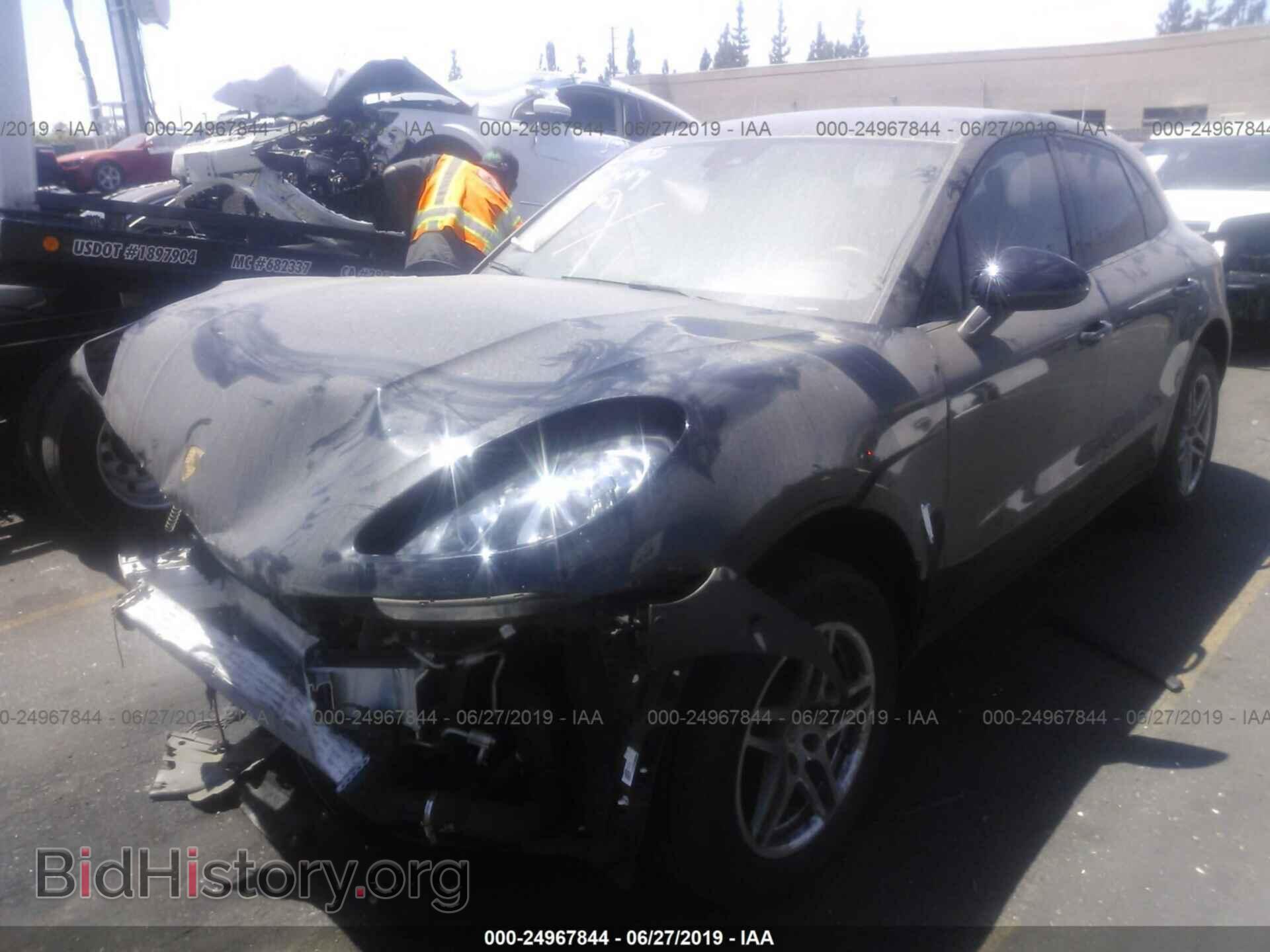 2017 PORSCHE MACAN - VIN: WP1AA2A51HLB83232 - Photo 2