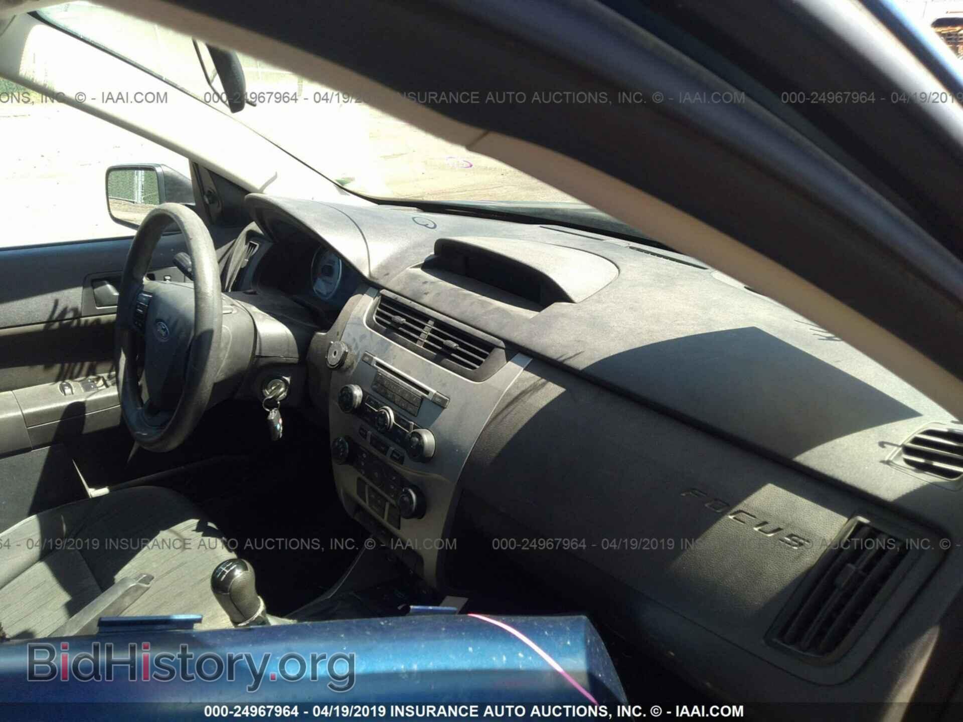 2009 FORD FOCUS - VIN: 1FAHP35N29W150082 - Фото 5