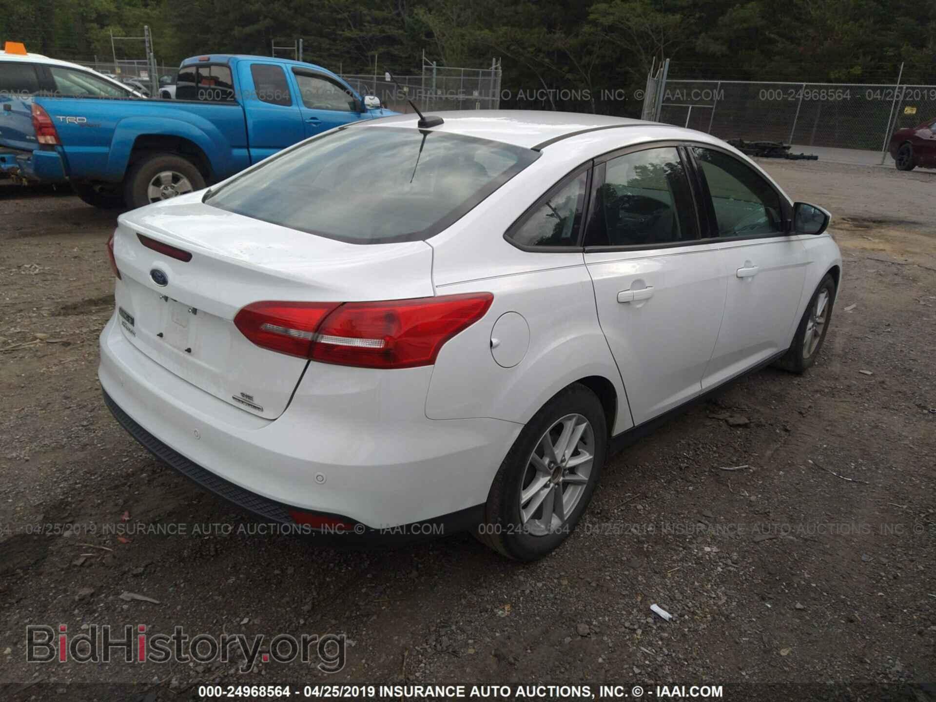 2016 FORD FOCUS - VIN: 1FADP3F21GL273888 - Photo 4