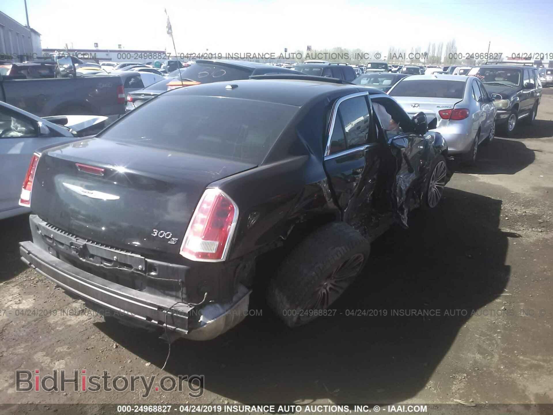 2013 CHRYSLER 300 - VIN: 2C3CCABG6DH561488 - Фото 4