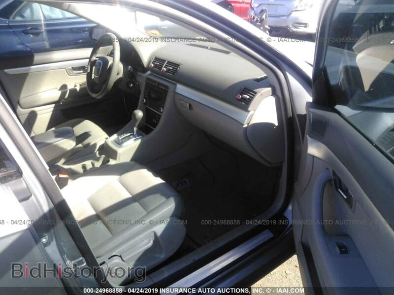 2007 Audi A4 (VIN WAUAF78E87A210455) — photo 5 of 10