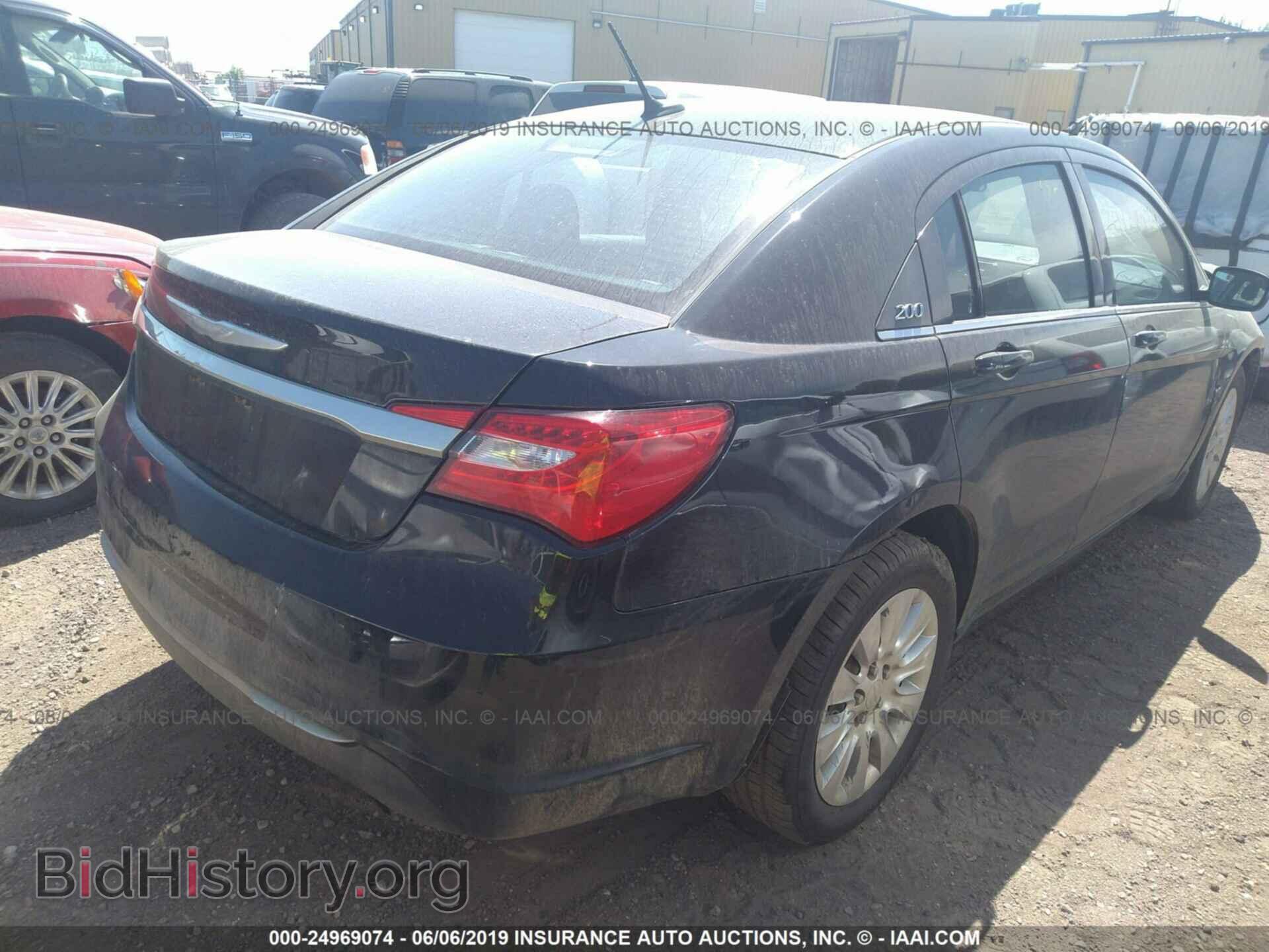 2013 CHRYSLER 200 - VIN: 1C3CCBAB9DN647302 - Photo 4