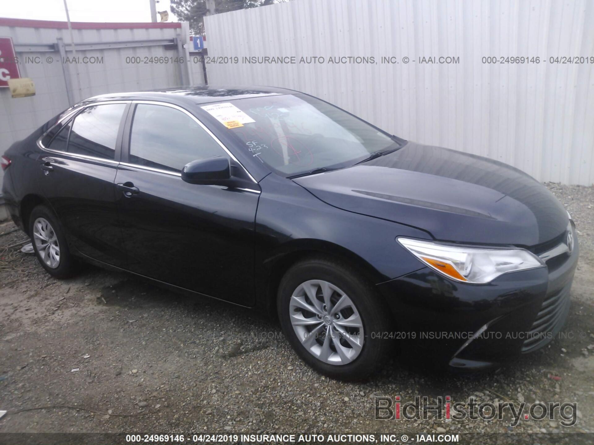 Photo 4T4BF1FK5FR511793 - TOYOTA CAMRY 2015
