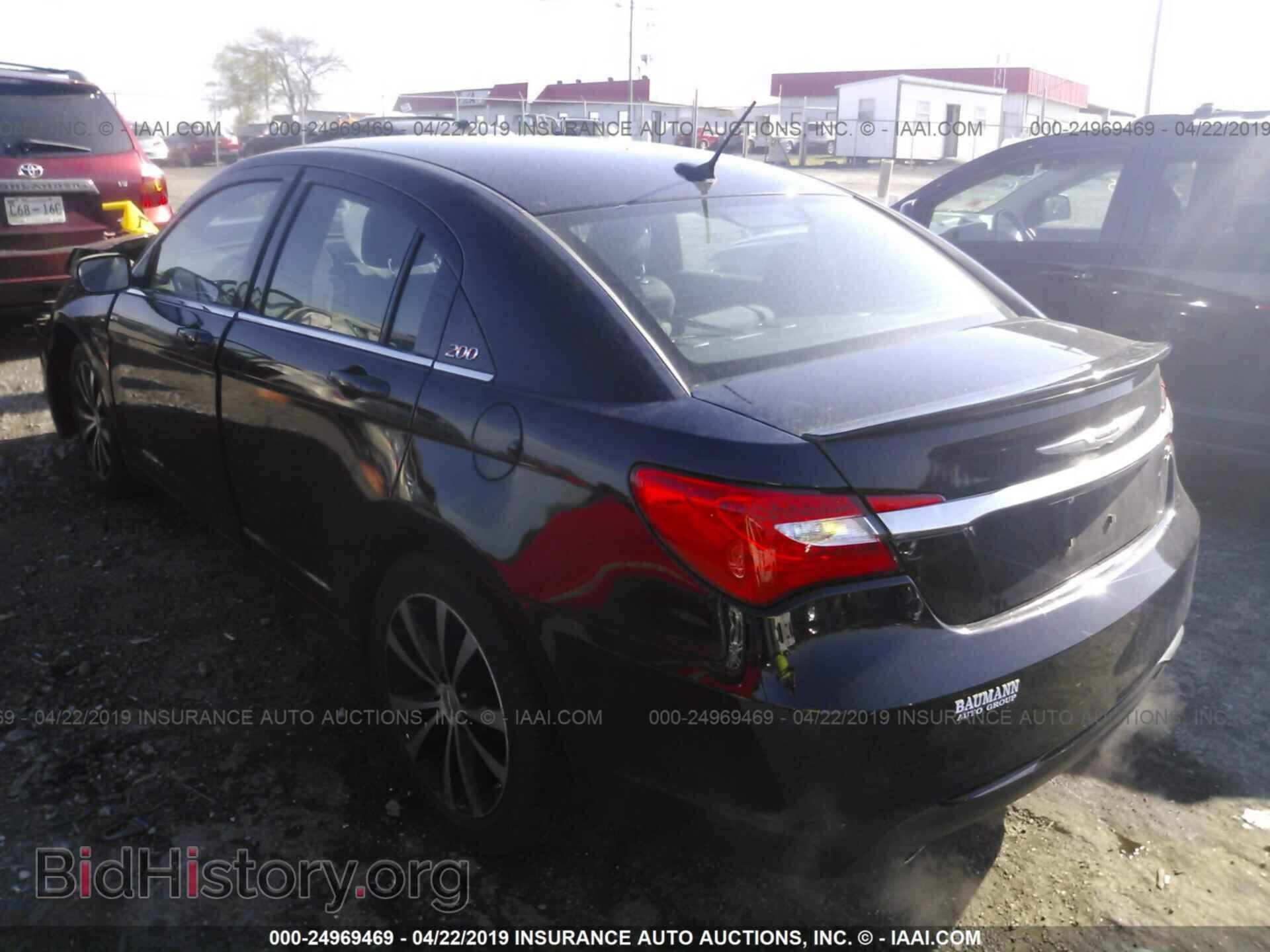 2014 CHRYSLER 200 - VIN: 1C3CCBBG1EN112329 - Фото 3