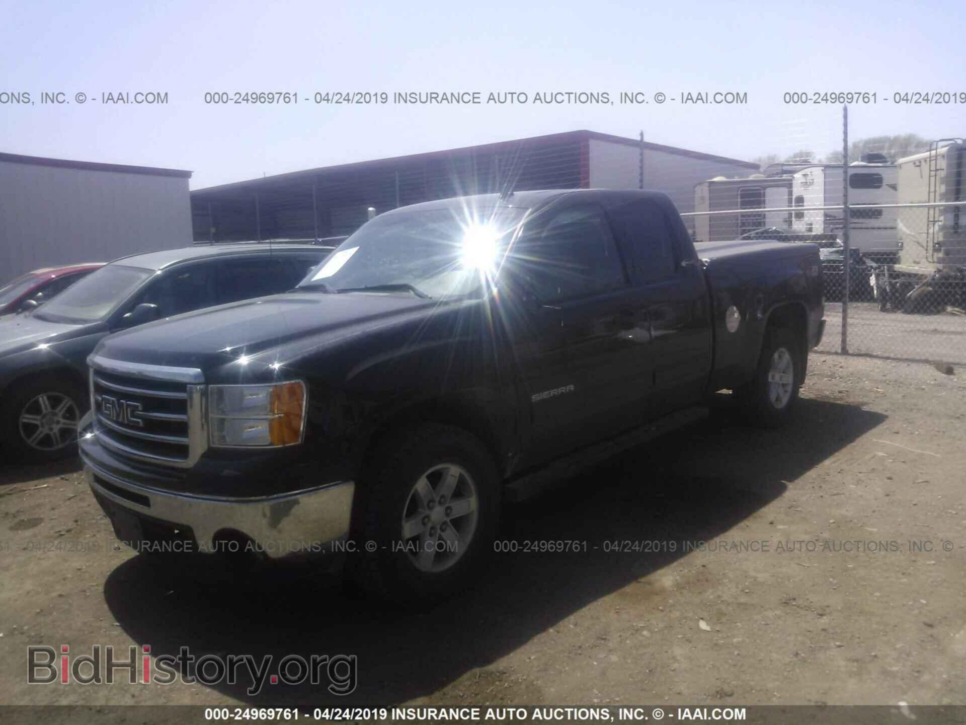 2013 GMC SIERRA - VIN: 1GTR2VE75DZ313339 - Фото 2