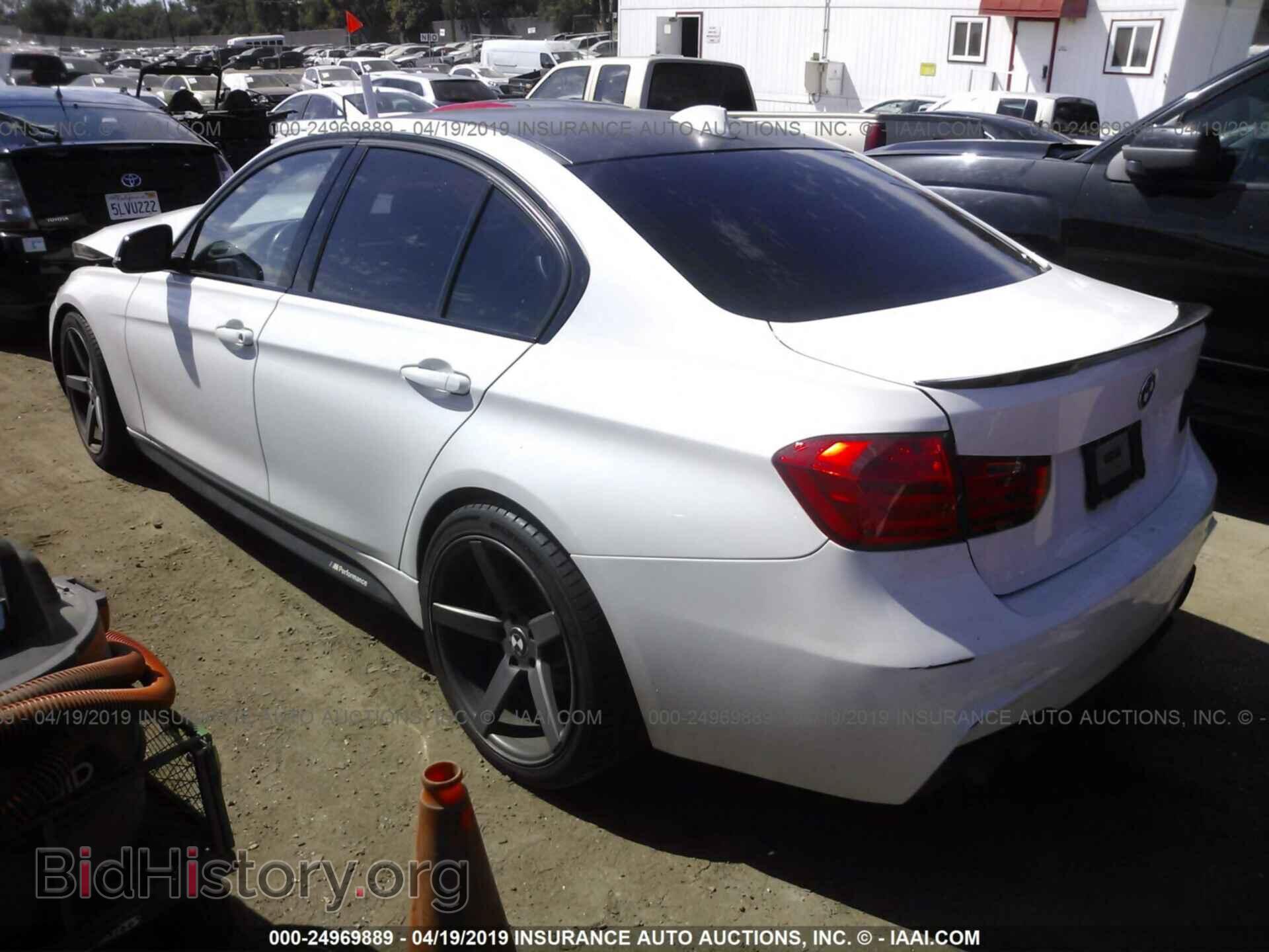2013 BMW 328 - VIN: WBA3C1C50DF441810 - Фото 3
