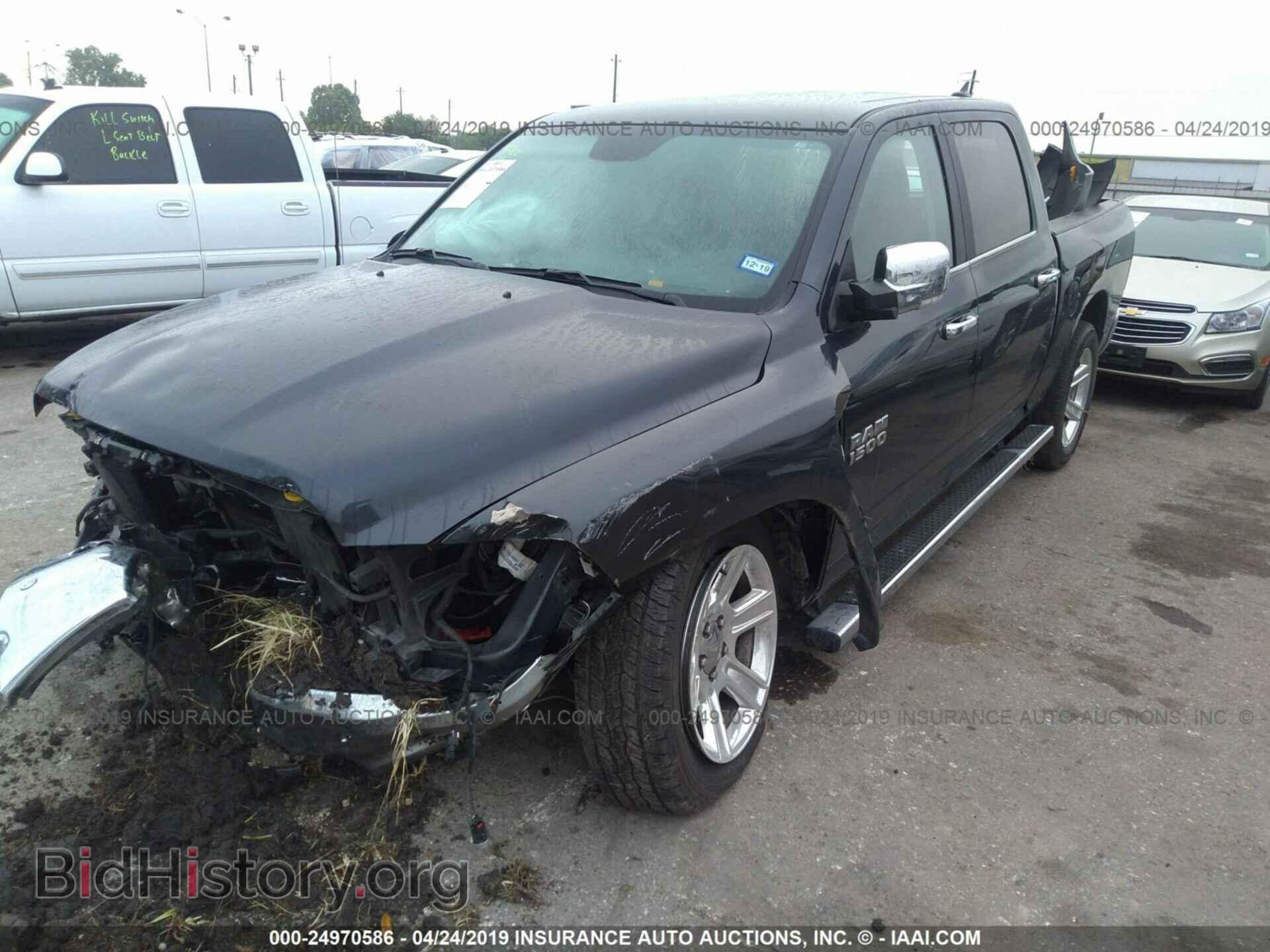 2017 RAM 1500 - VIN: 1C6RR7LT8HS750300 - Фото 2