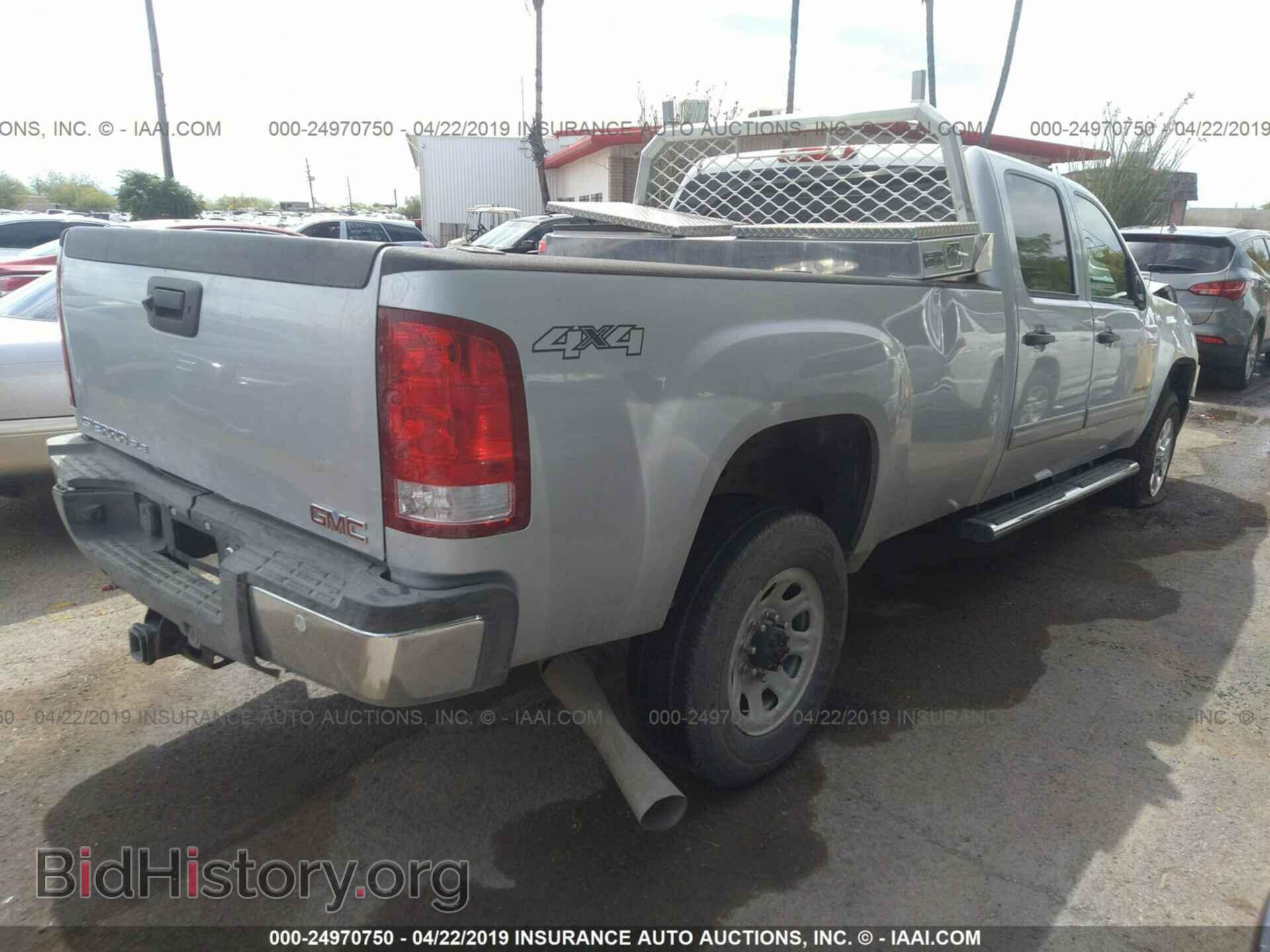 2013 GMC SIERRA - VIN: 1GT120C88DF150196 - Фото 4