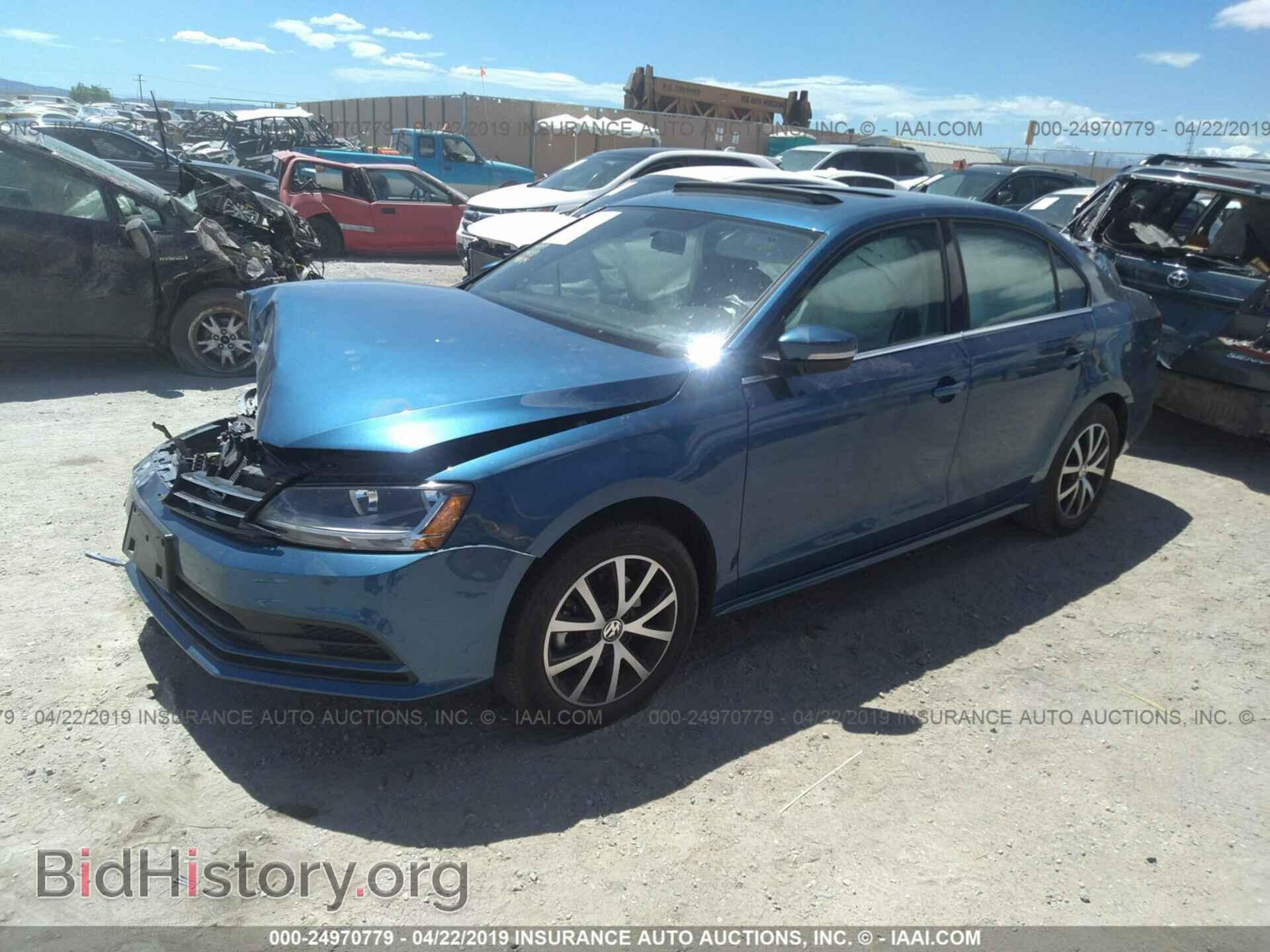 2017 VOLKSWAGEN JETTA - VIN: 3VWDB7AJ6HM358026 - Фото 2