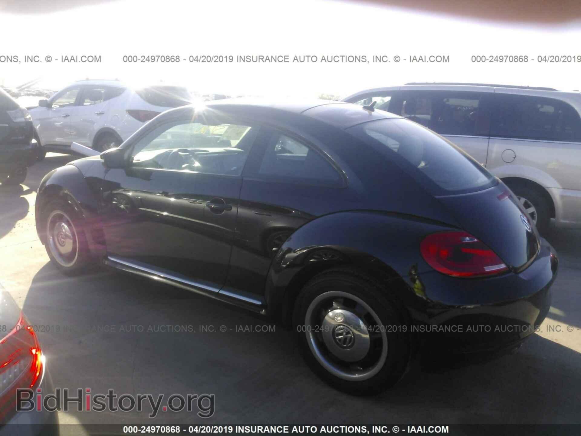 2012 VOLKSWAGEN BEETLE - VIN: 3VWJP7AT9CM630180 - Фото 3