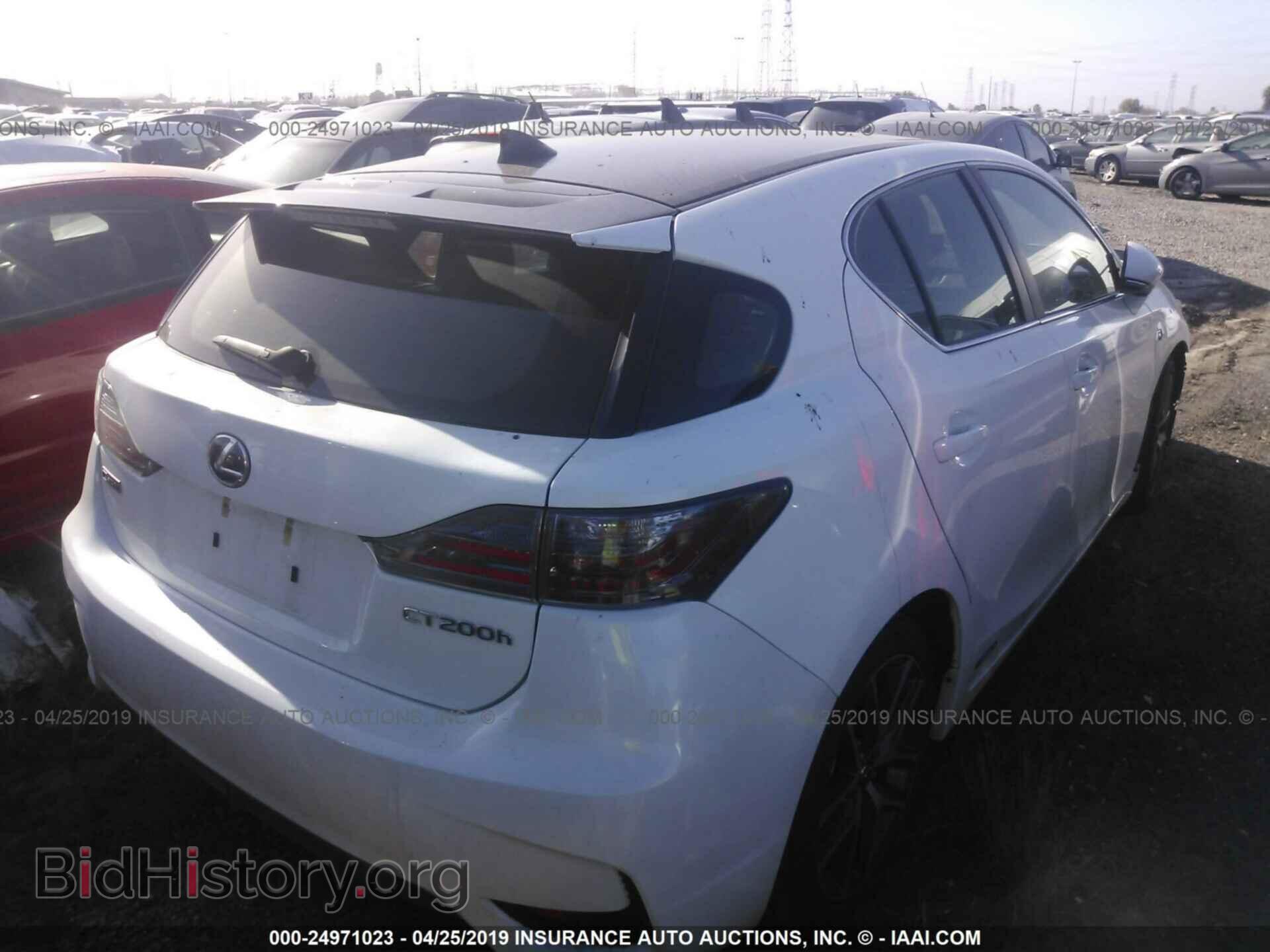 2015 LEXUS CT - VIN: JTHKD5BHXF2245297 - Photo 4