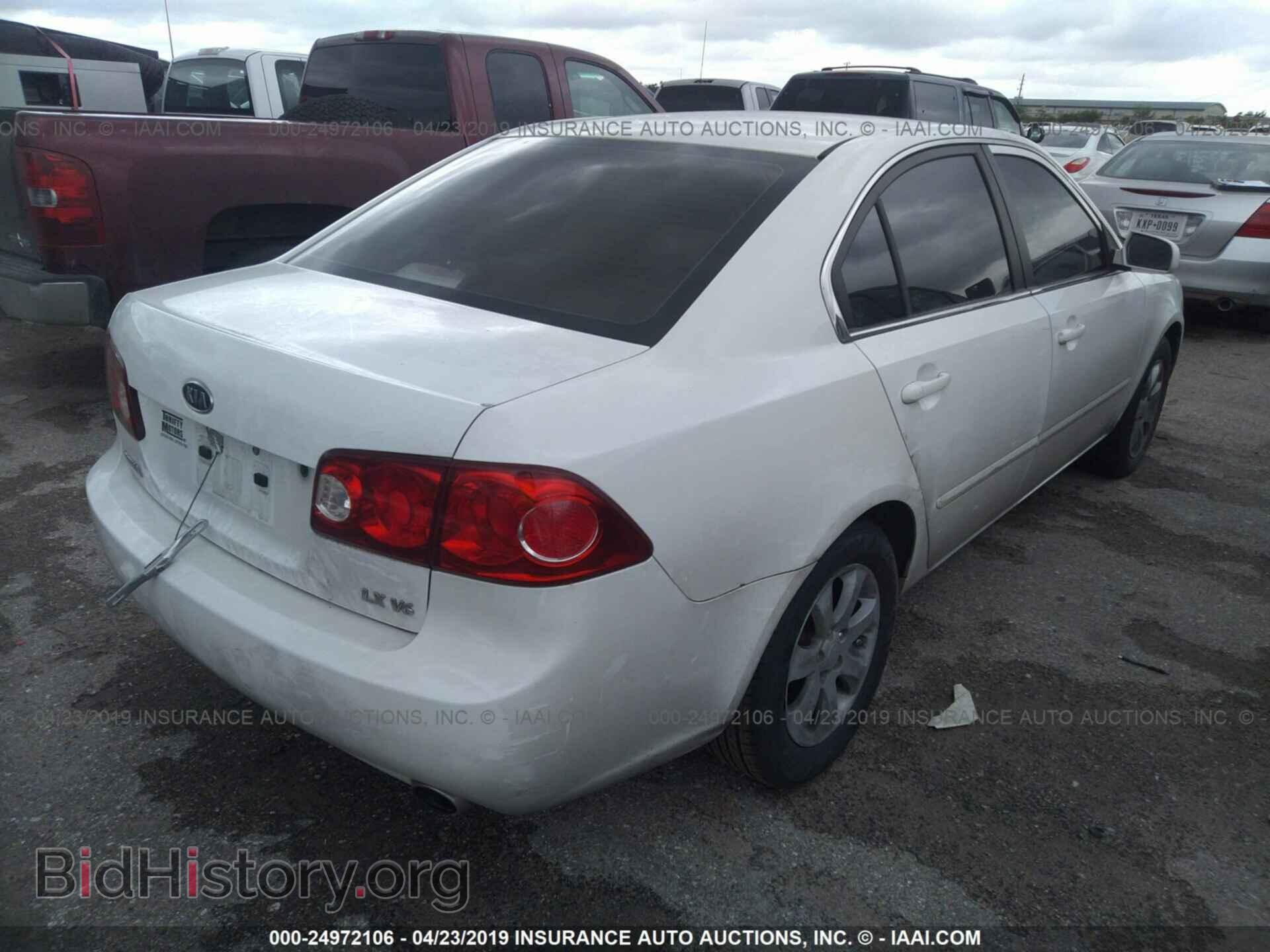 2006 KIA OPTIMA - VIN: KNAGE124065036611 - Фото 4