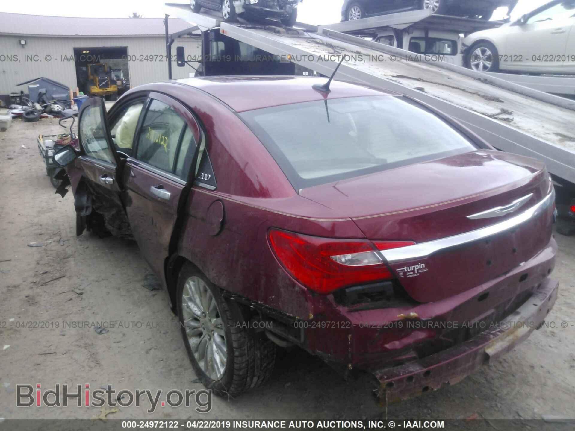 2011 CHRYSLER 200 - VIN: 1C3BC2FB8BN580631 - Фото 3