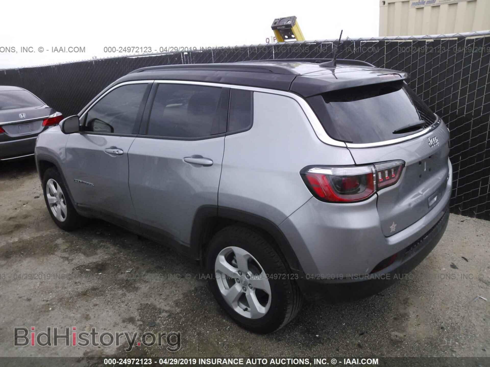 2018 JEEP COMPASS - VIN: 3C4NJCBB0JT165442 - Фото 3