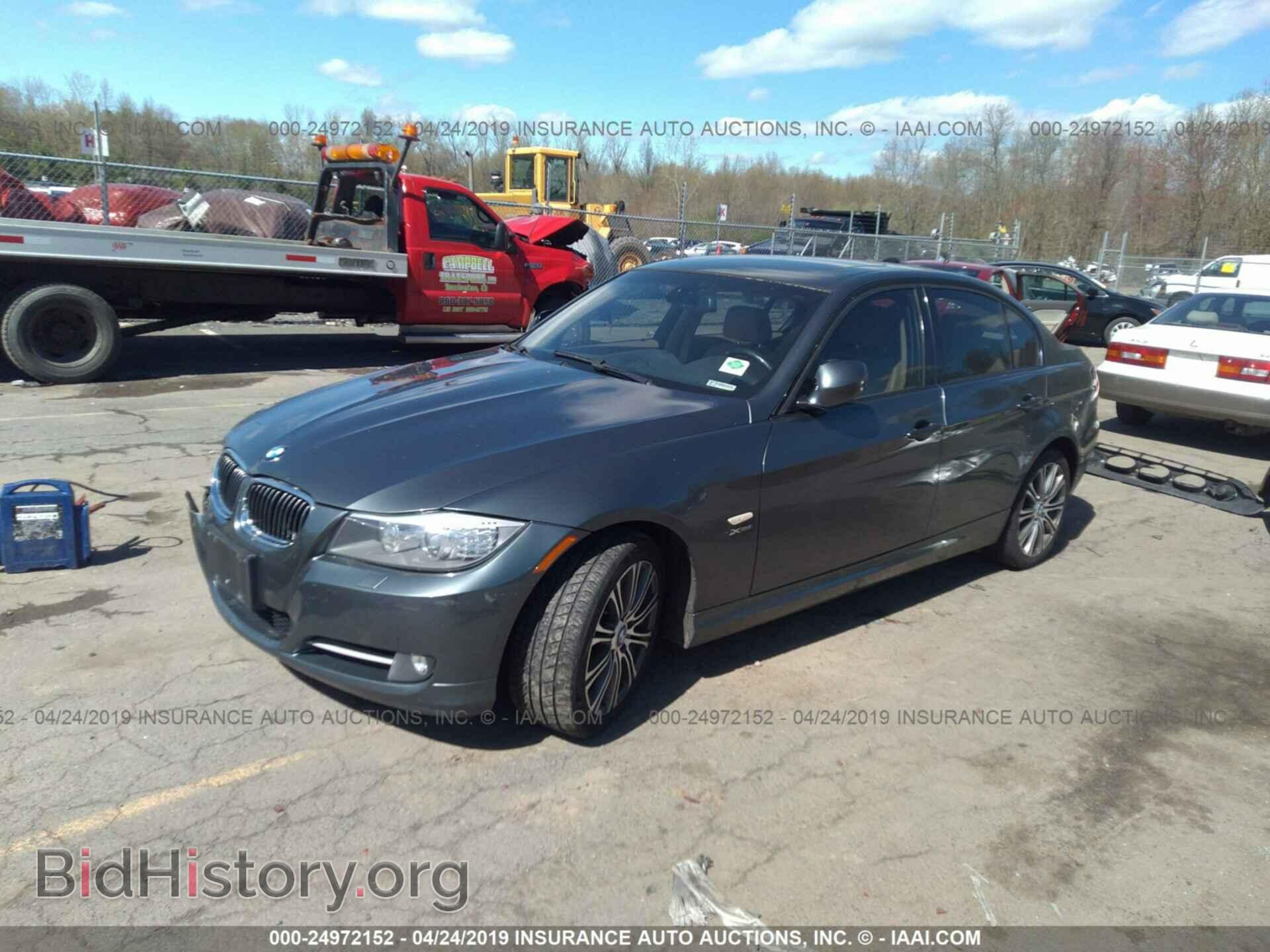 2009 BMW 335 - VIN: WBAPL33599A404594 - Фото 2