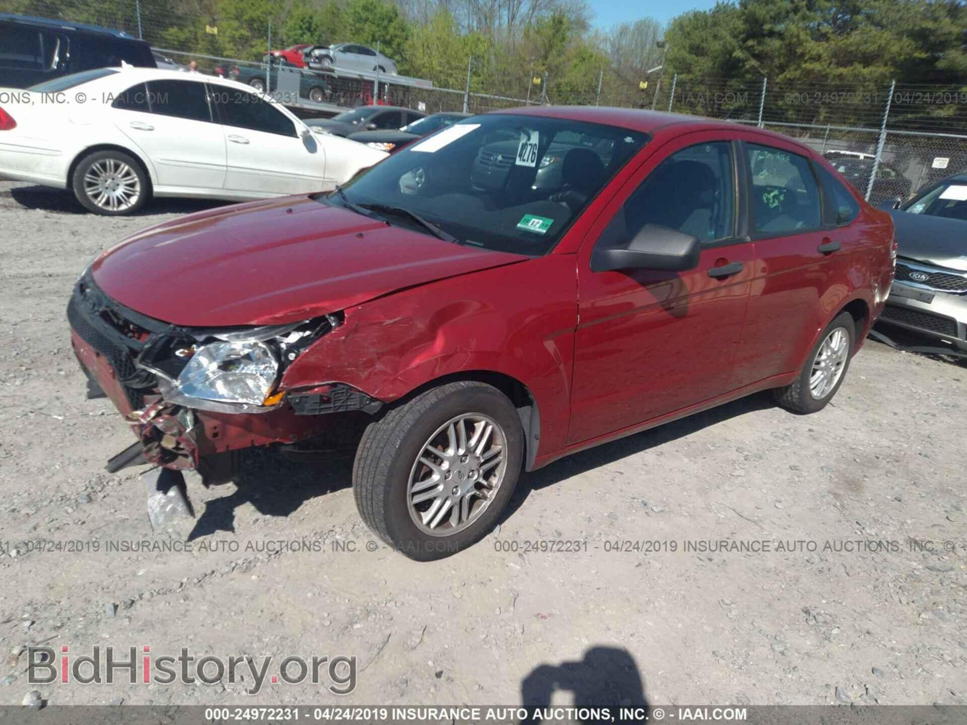2011 FORD FOCUS - VIN: 1FAHP3FN5BW115055 - Фото 2