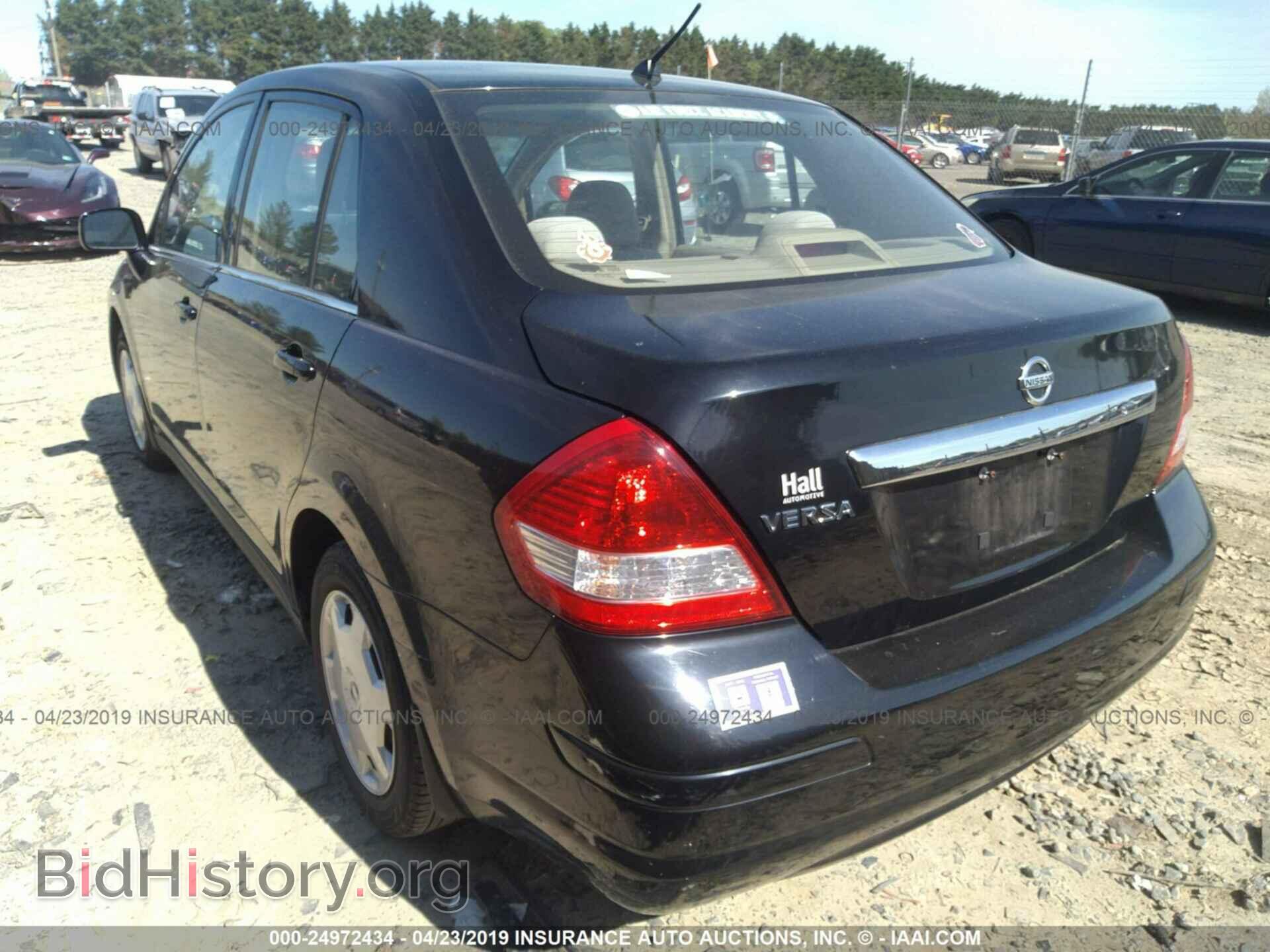 2009 NISSAN VERSA - VIN: 3N1BC11E89L370759 - Фото 3