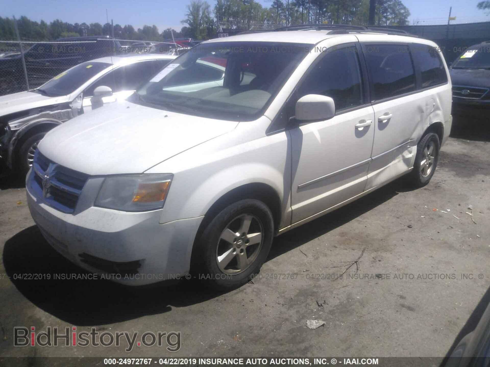 2010 DODGE GRAND CARAVAN - VIN: 2D4RN5D13AR190931 - Фото 2