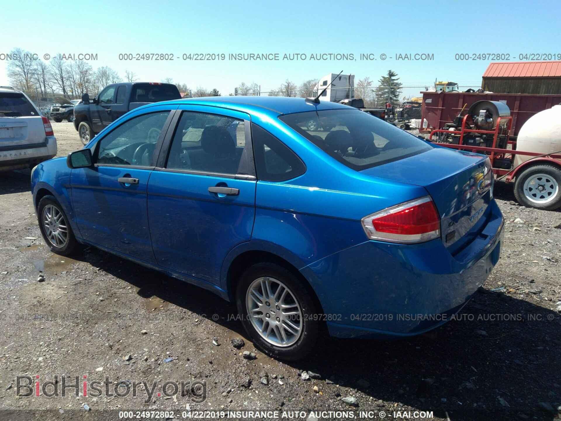 2011 FORD FOCUS - VIN: 1FAHP3FN1BW111469 - Фото 3