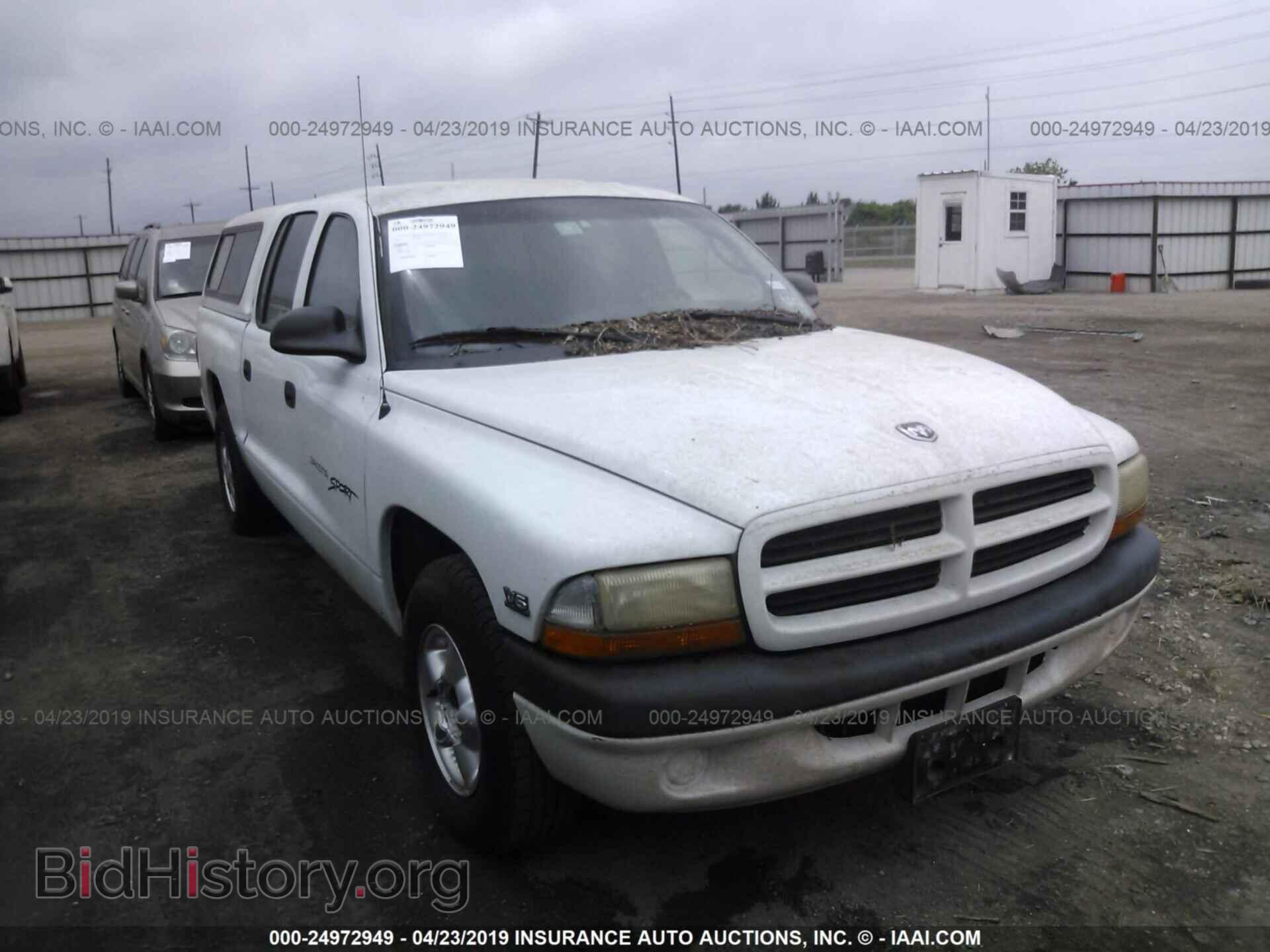 Photo 1B7GL2AX2YS653717 - DODGE DAKOTA 2000