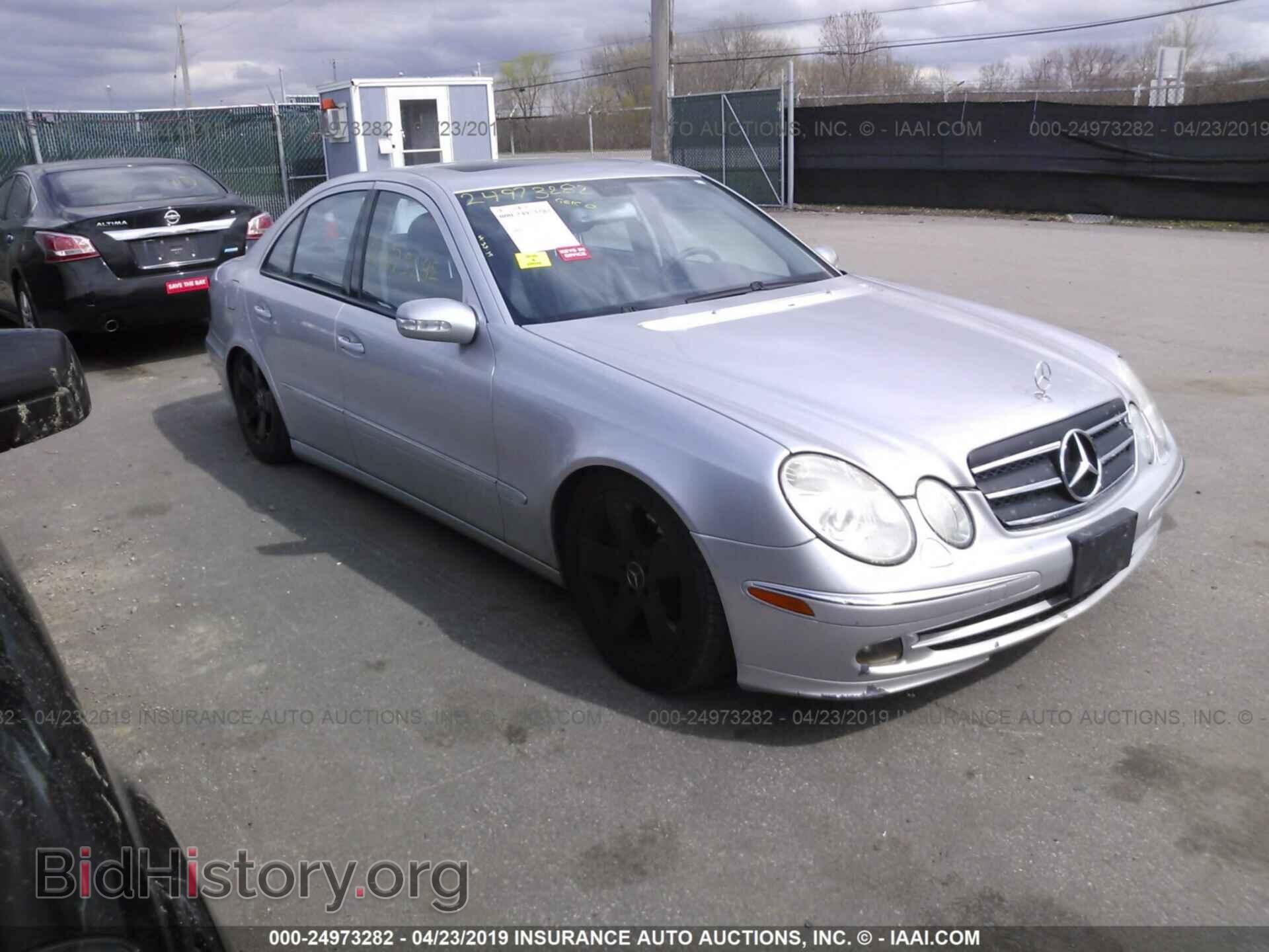 Photo WDBUF70J95A800989 - MERCEDES-BENZ E 2005