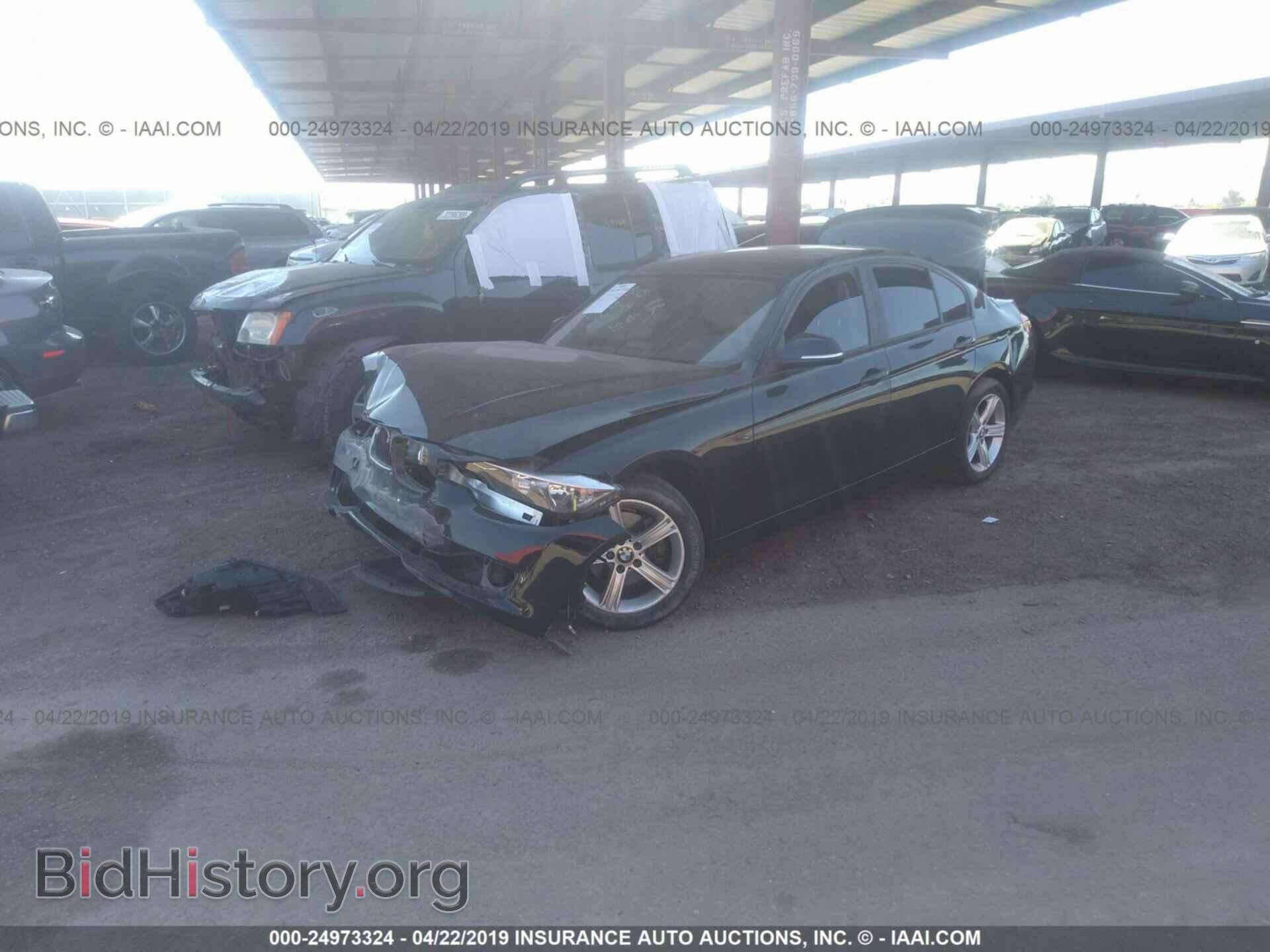 2014 BMW 328 - VIN: WBA3D3C52EK155409 - Фото 2