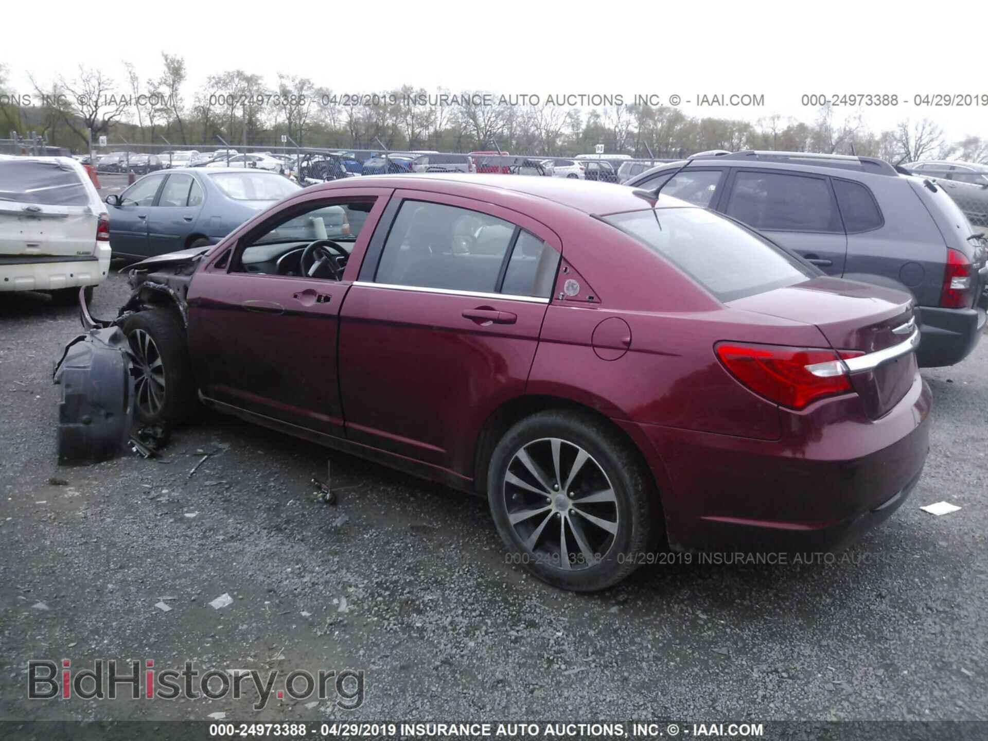 2012 CHRYSLER 200 - VIN: 1C3CCBHG5CN106683 - Фото 3
