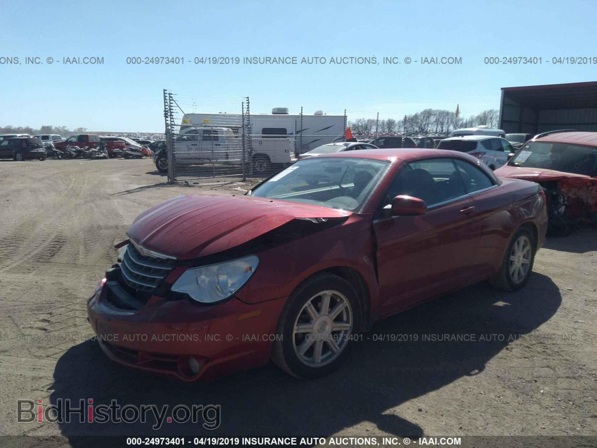2008 CHRYSLER SEBRING - VIN: 1C3LC55R28N302739 - Фото 2