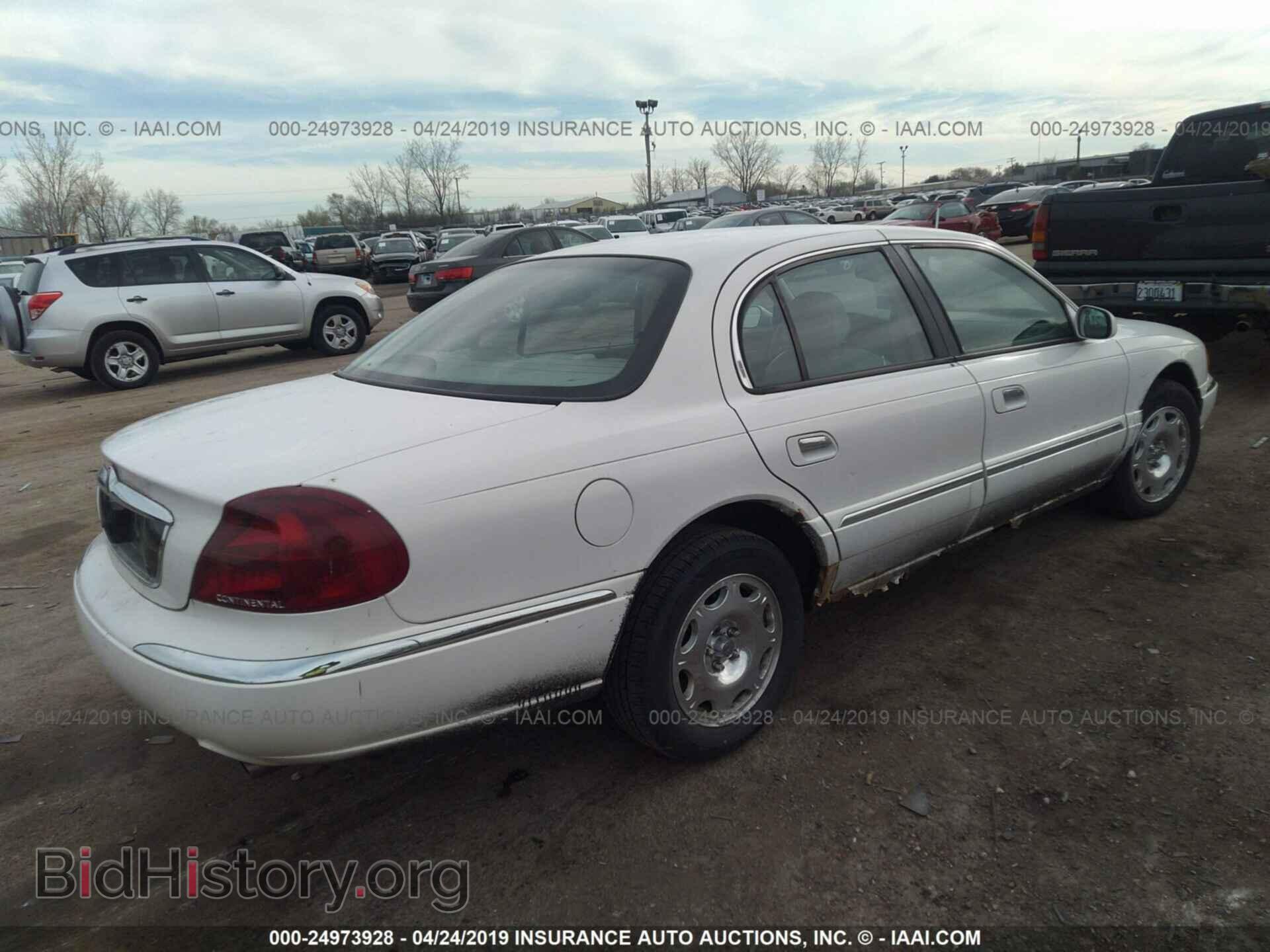 2000 LINCOLN CONTINENTAL - VIN: 1LNHM97V8YY885733 - Фото 4