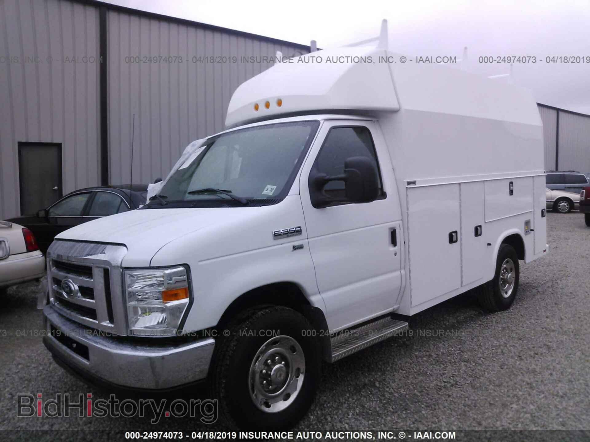 2018 FORD ECONOLINE - VIN: 1FDWE3F65JDC24525 - Фото 2