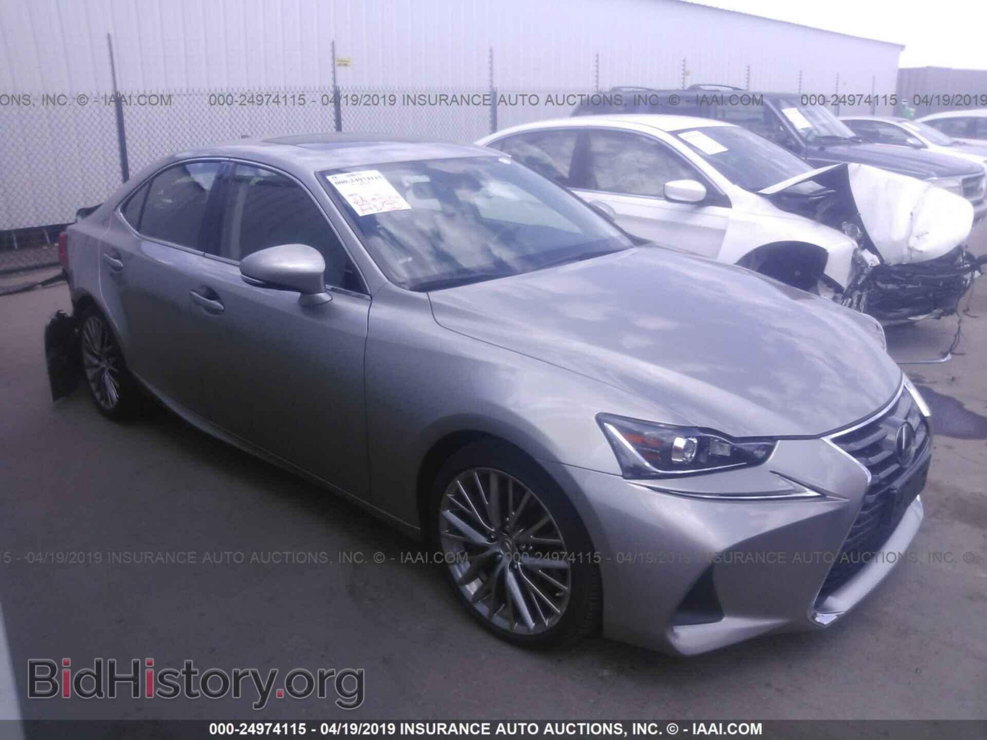 Photo JTHBA1D20H5038901 - LEXUS IS 2017