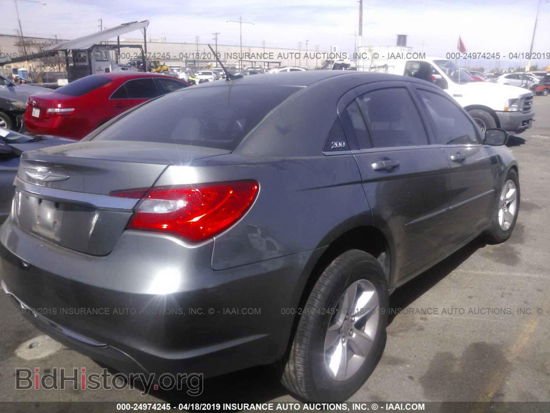 2012 CHRYSLER 200 - VIN: 1C3CCBAB0CN199692 - Фото 4