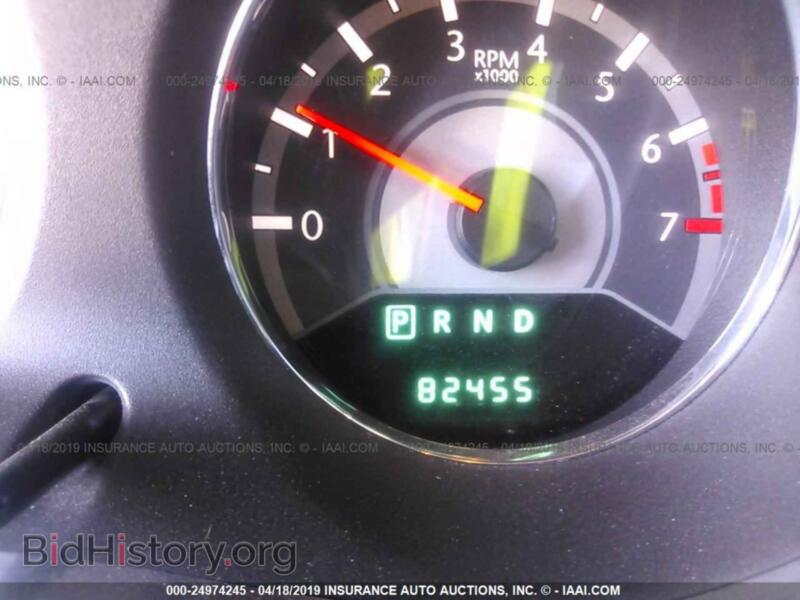 2012 Chrysler 200 (VIN 1C3CCBAB0CN199692) — photo 7 of 10