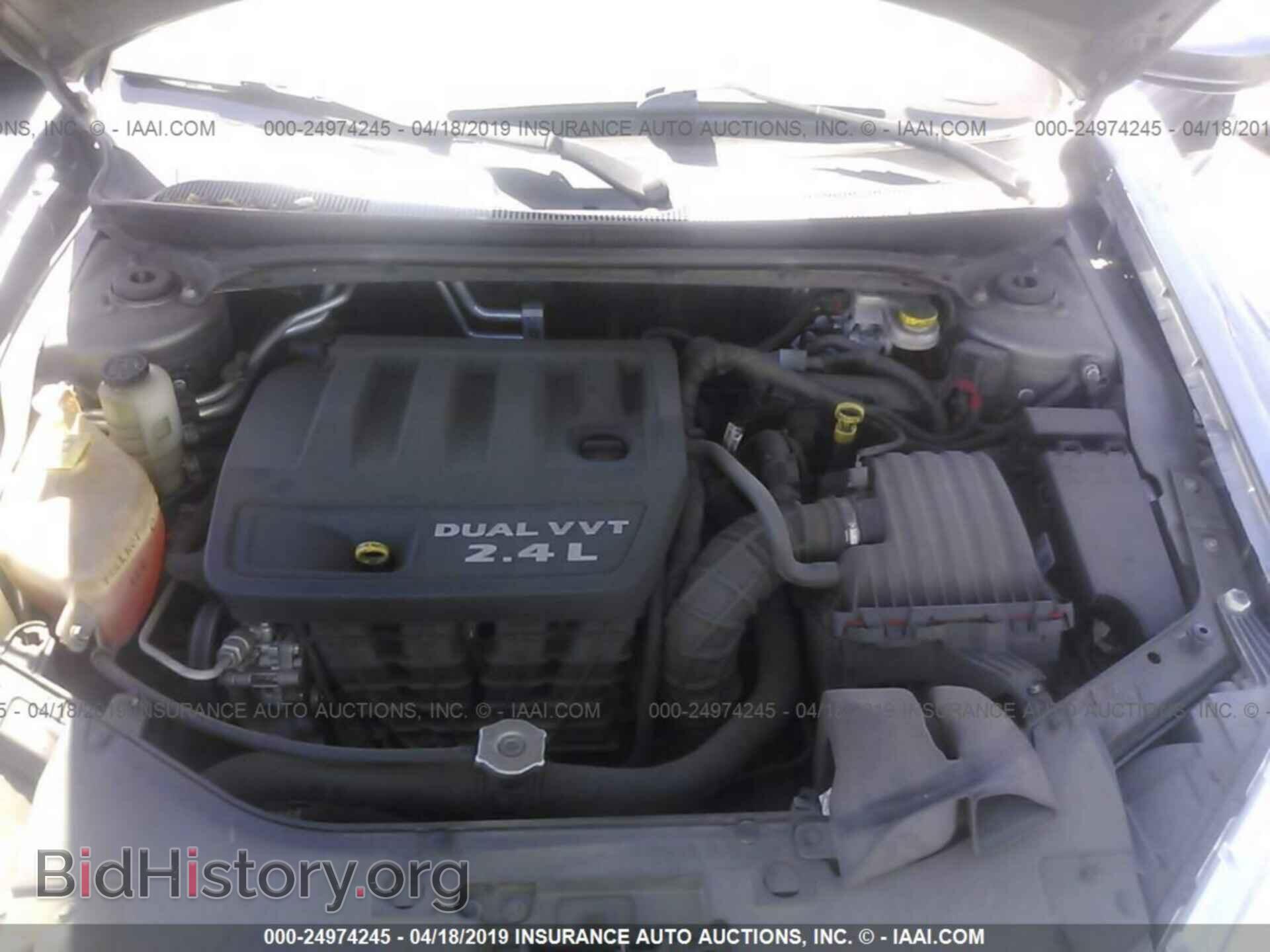 2012 CHRYSLER 200 - VIN: 1C3CCBAB0CN199692 - Фото 10