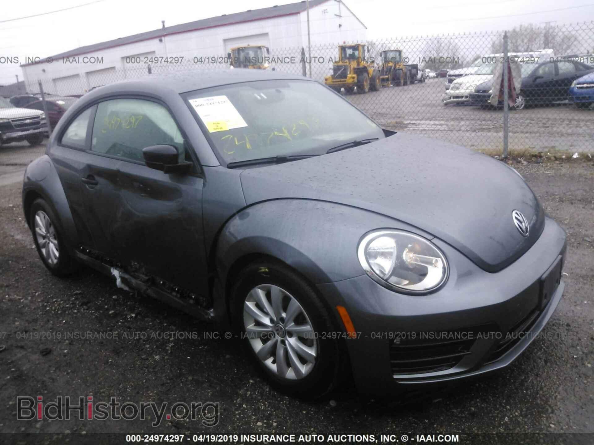 Фотография 3VWFD7AT0JM716280 - VOLKSWAGEN BEETLE 2018