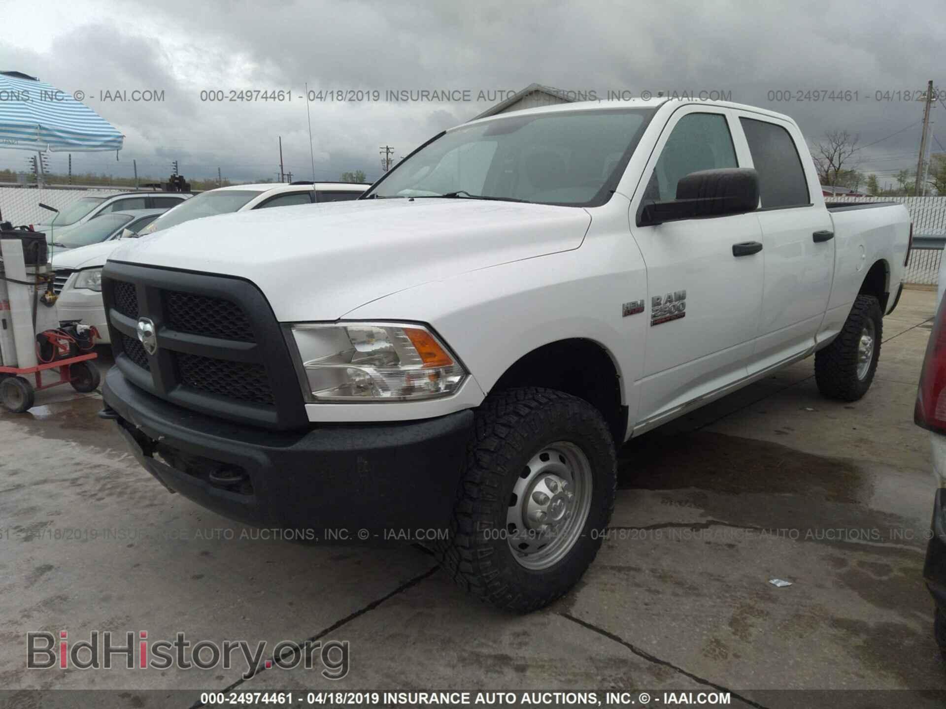 2013 RAM 2500 - VIN: 3C6TR5CT2DG586134 - Фото 2